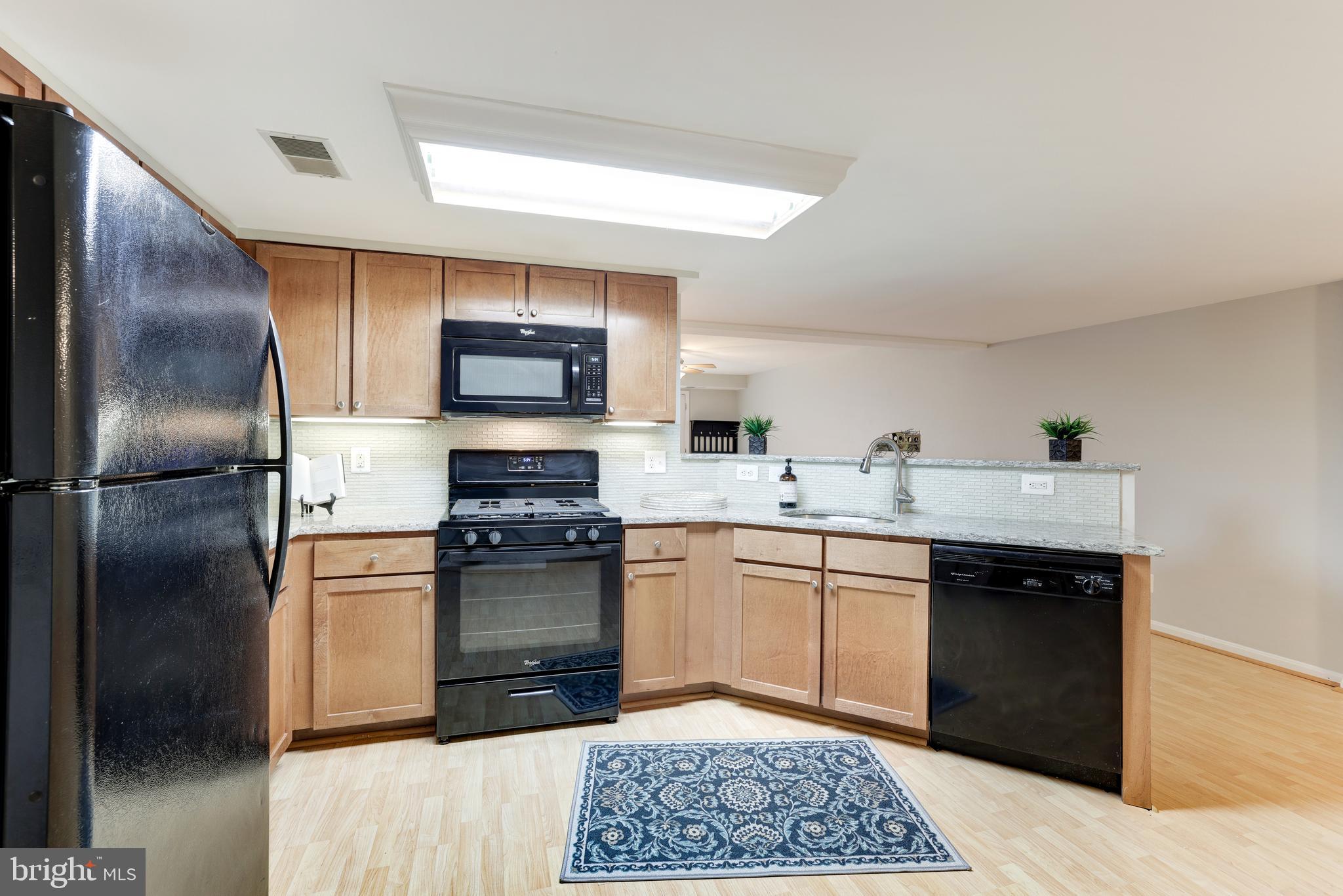 PARKSIDE AT ALEXANDRIA - Residential