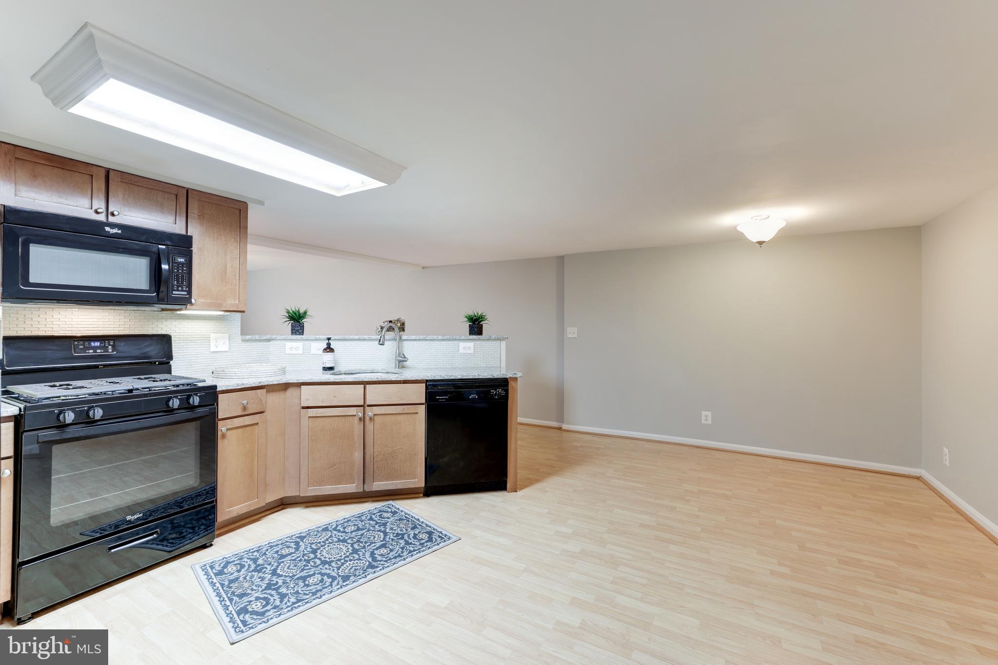 PARKSIDE AT ALEXANDRIA - Residential