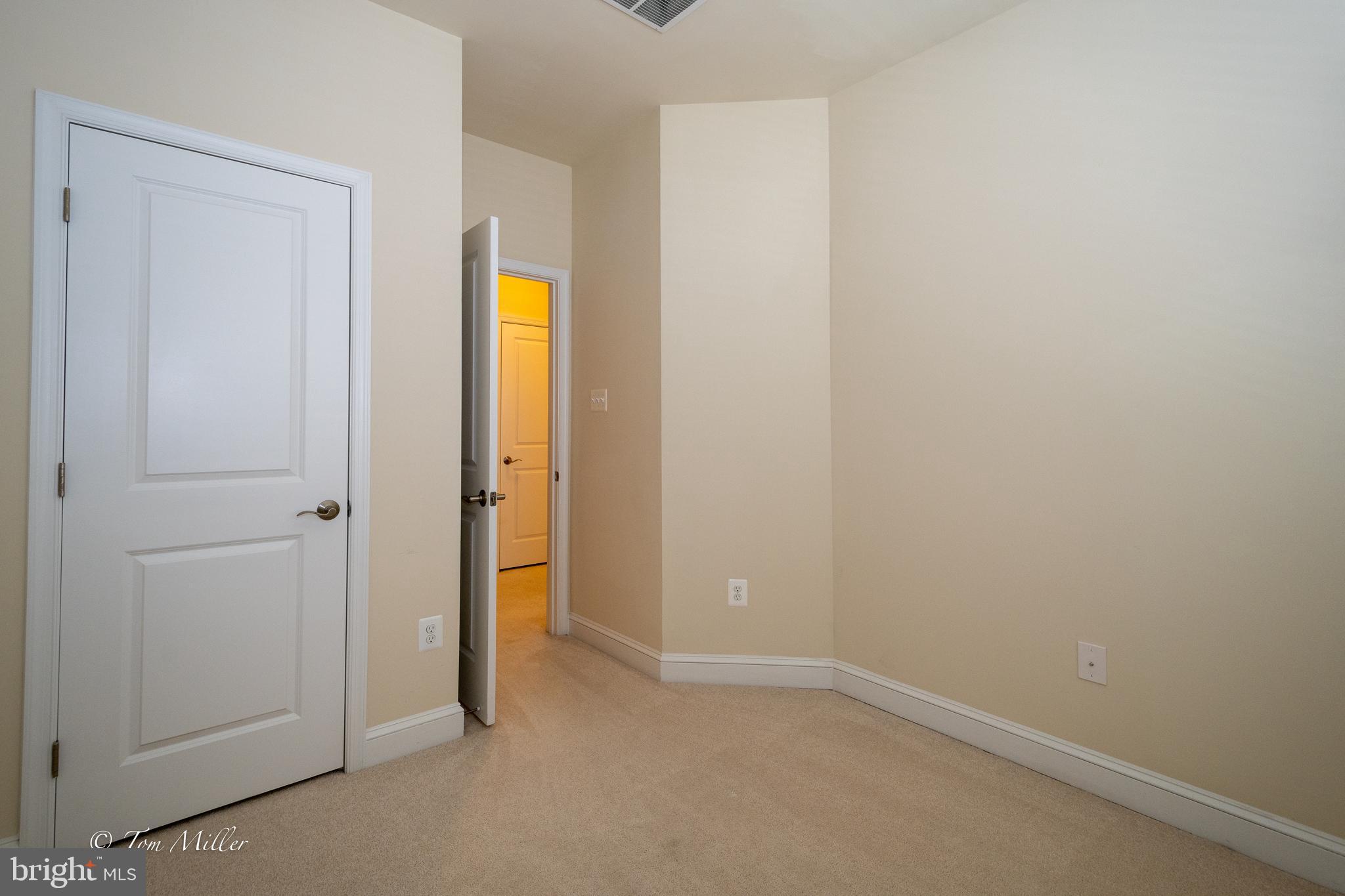 TOWSON GREEN - Residential