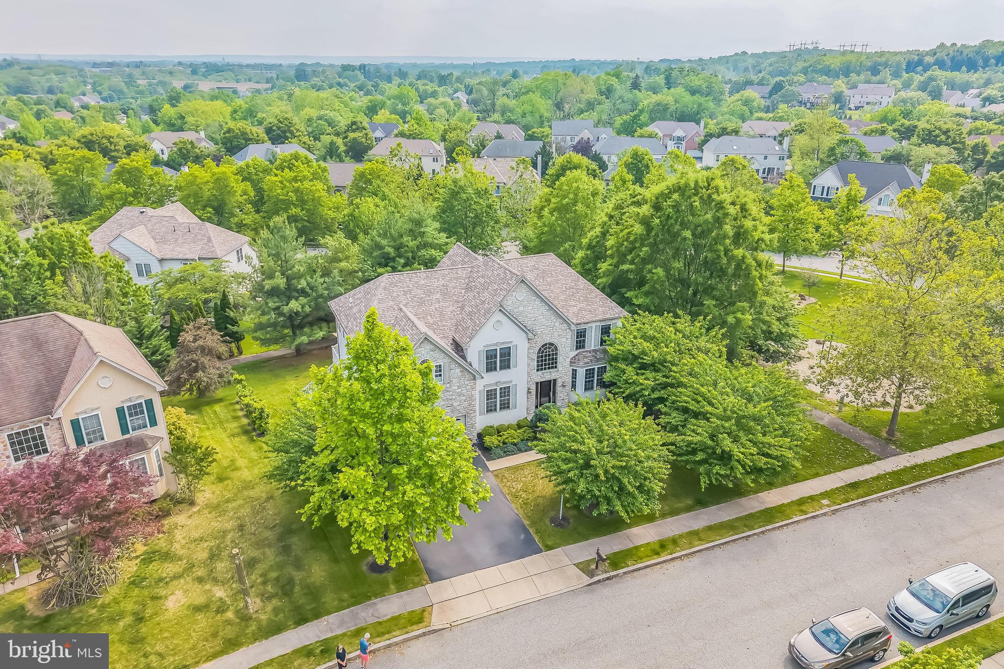 SUNNYBROOK - Residential
