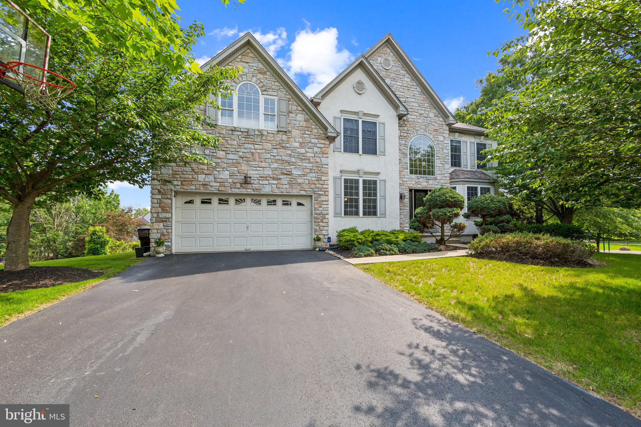 SUNNYBROOK - Residential