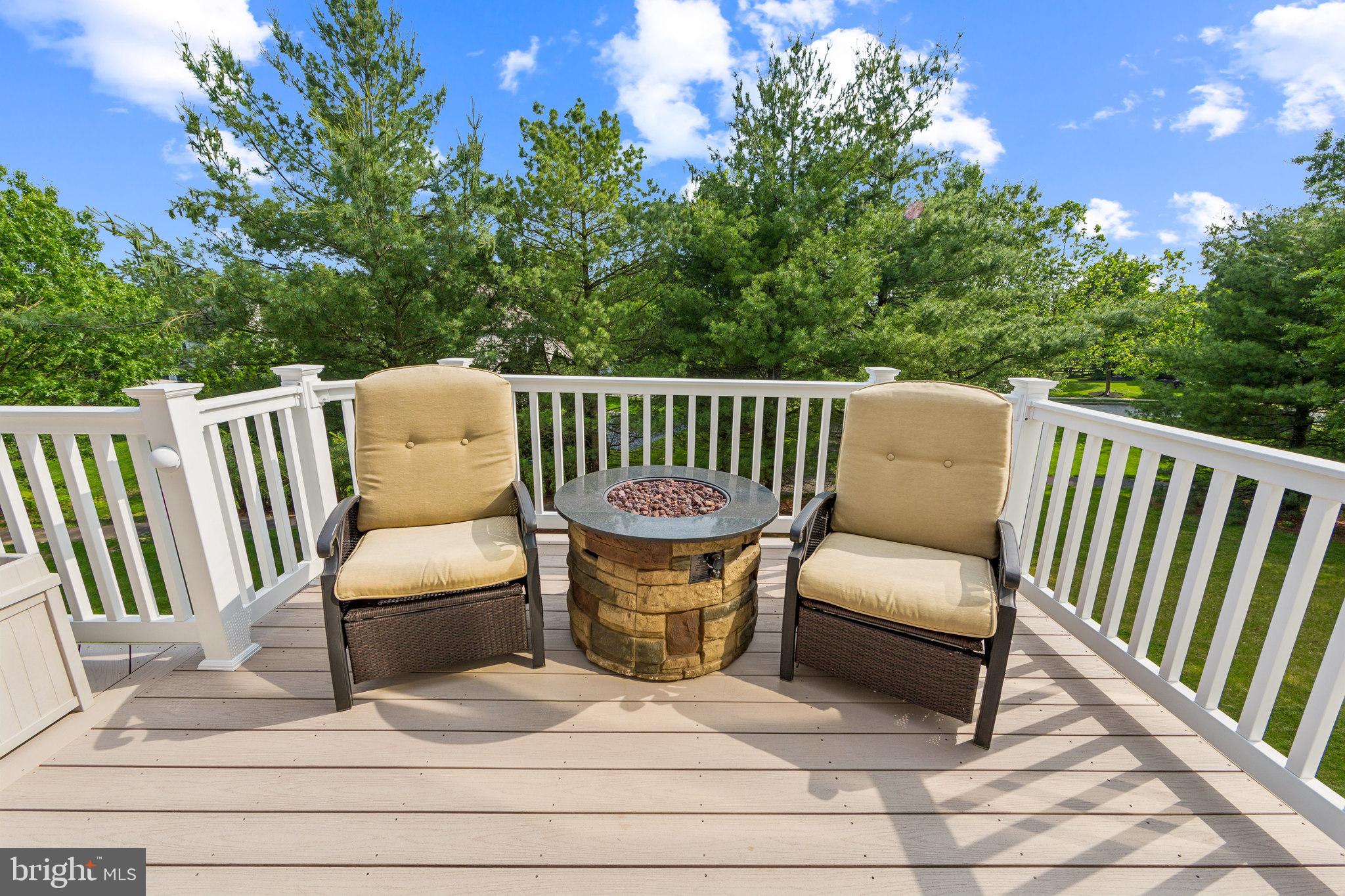 SUNNYBROOK - Residential