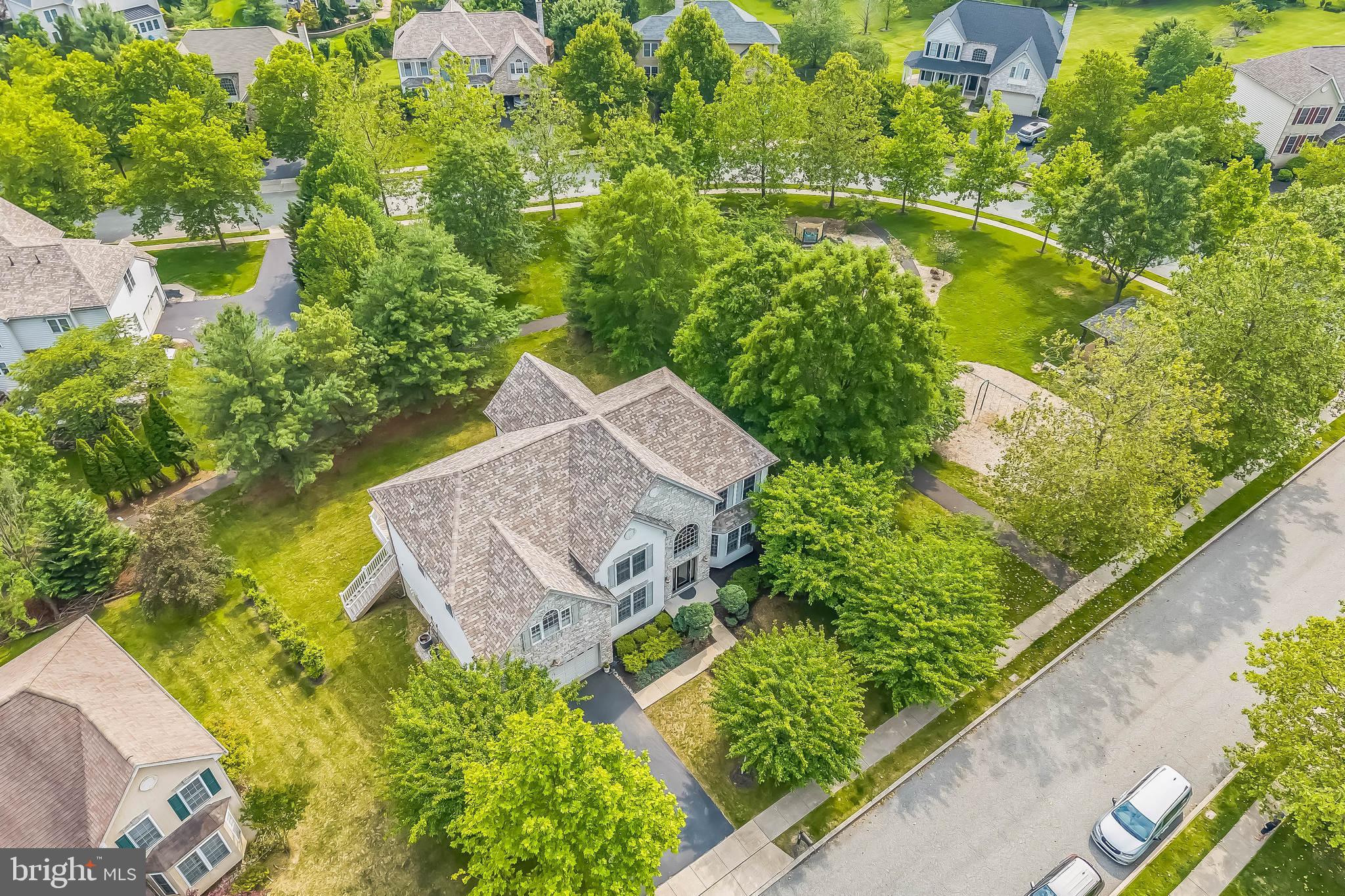 SUNNYBROOK - Residential