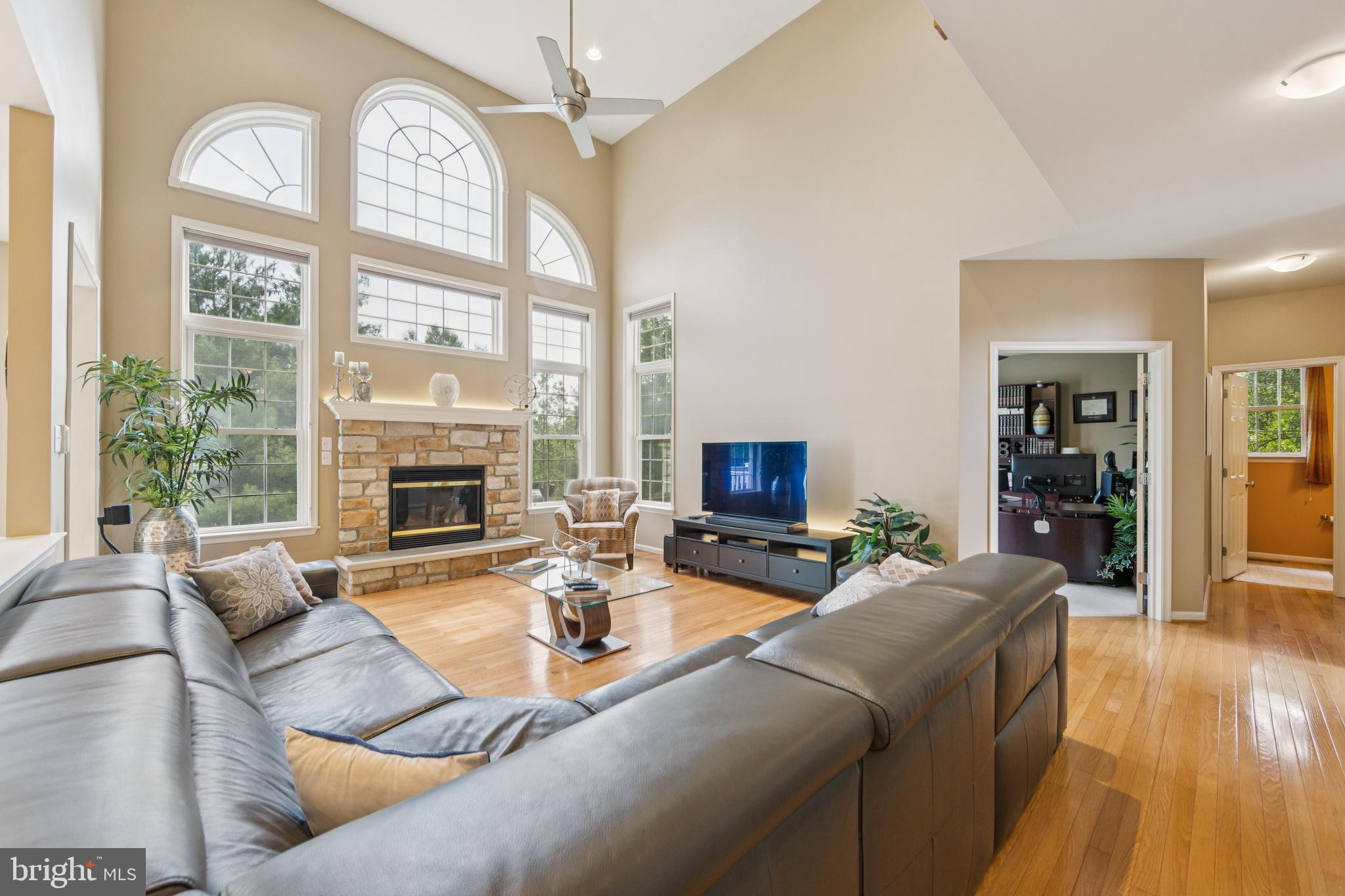 SUNNYBROOK - Residential