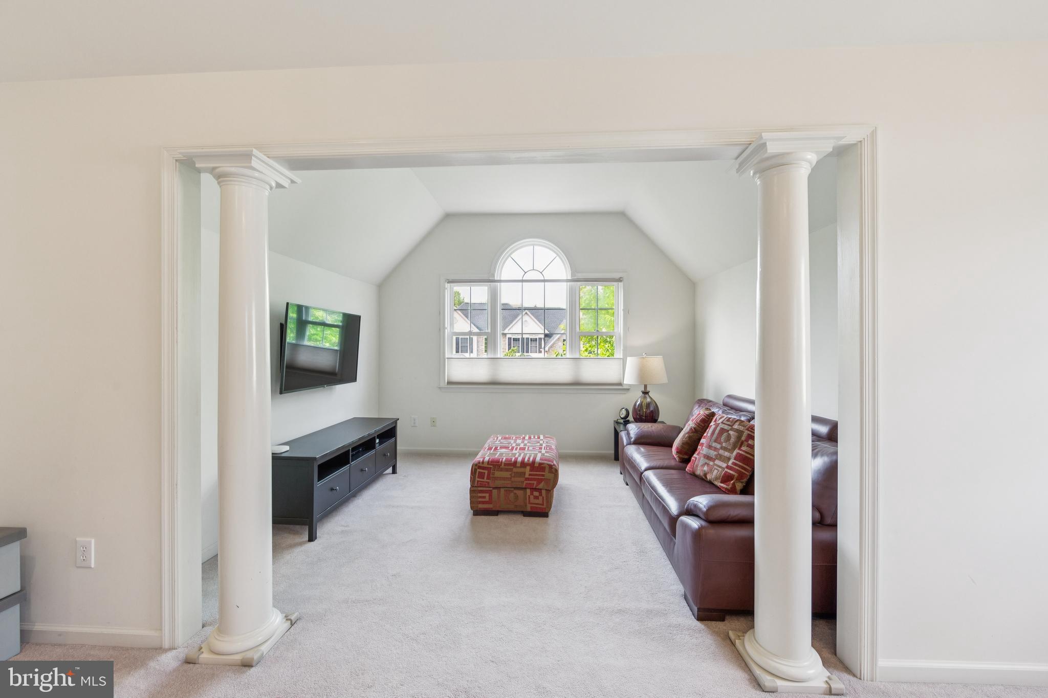 SUNNYBROOK - Residential