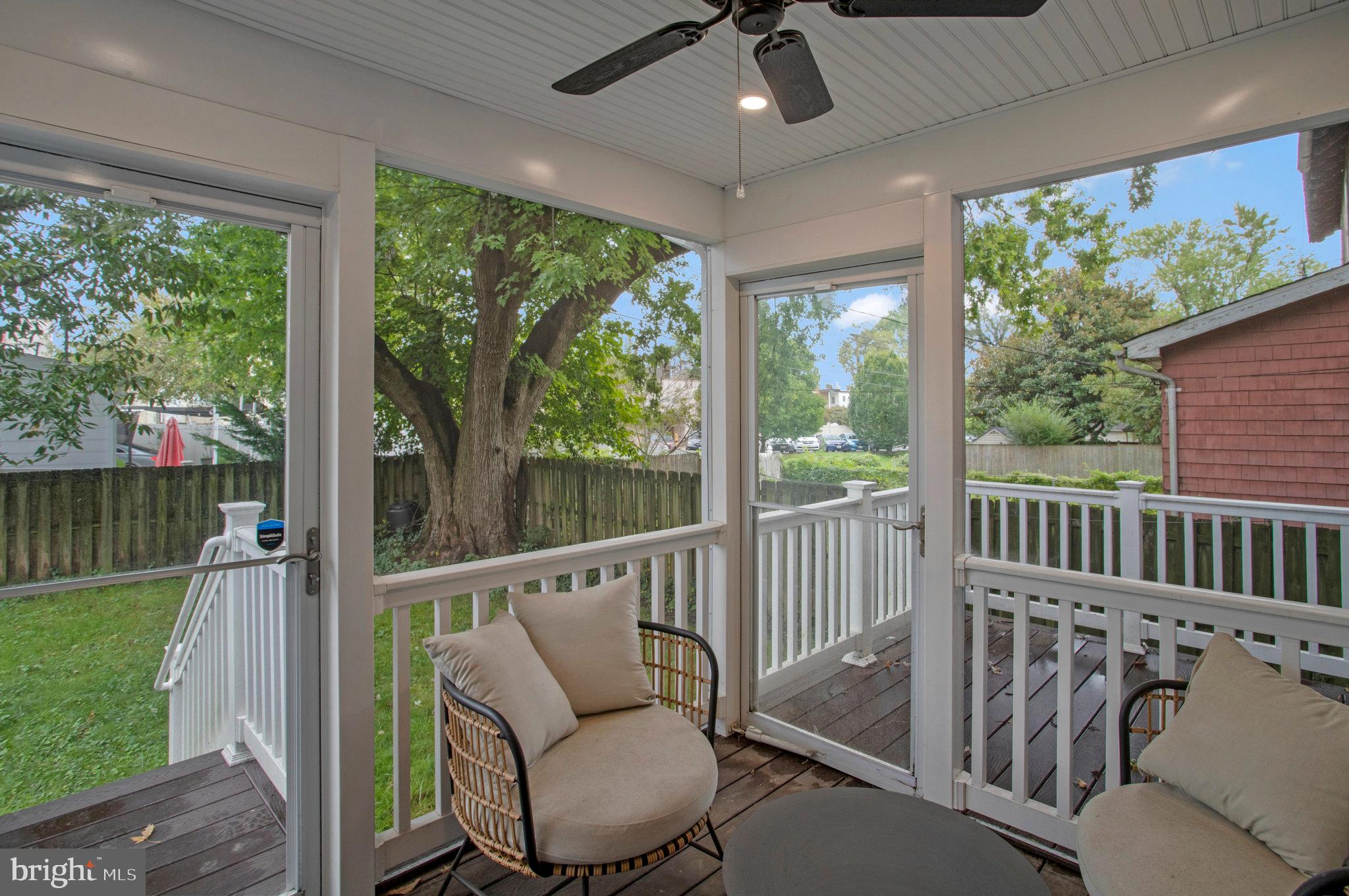 RADNOR WINSTON - Residential