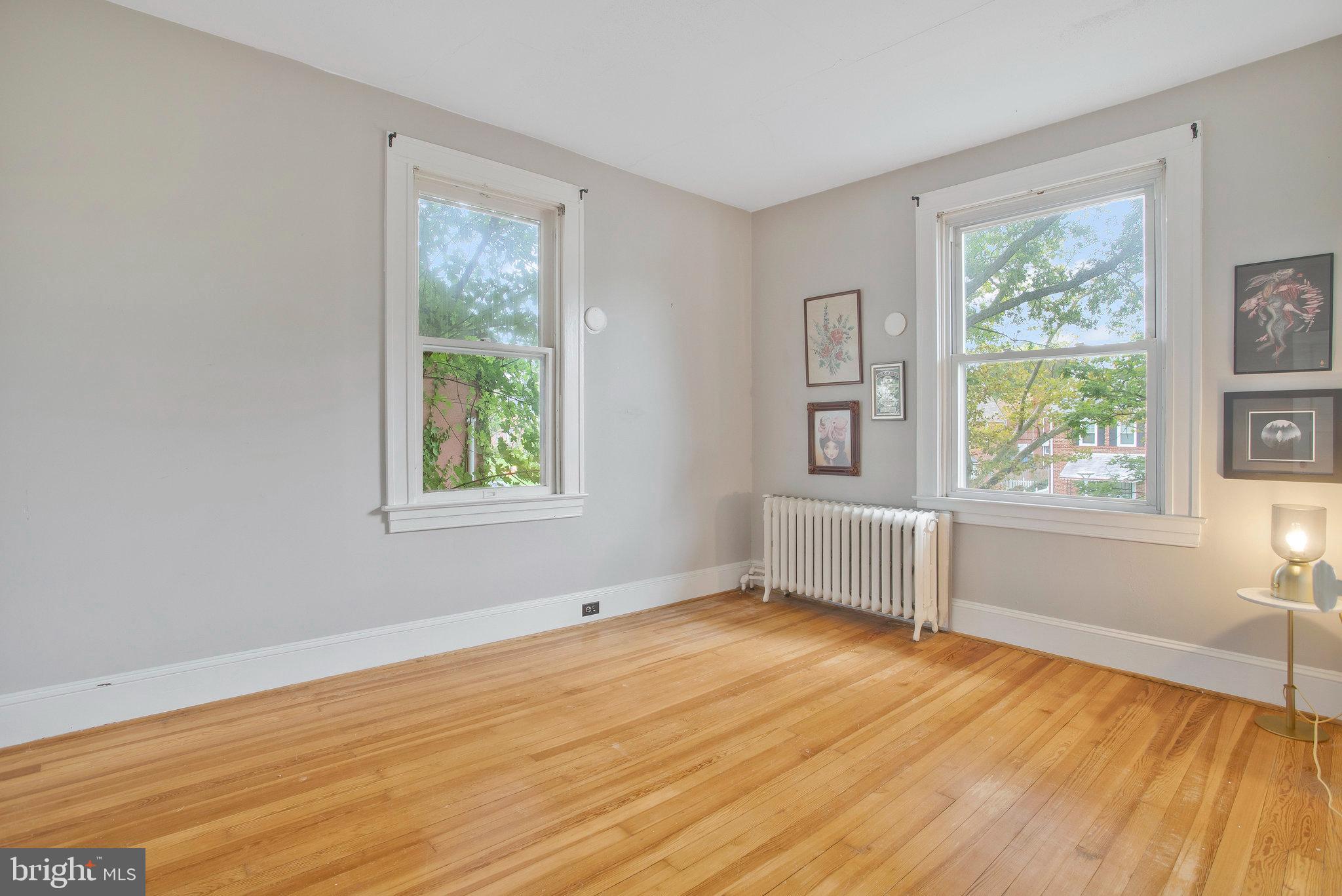 RADNOR WINSTON - Residential