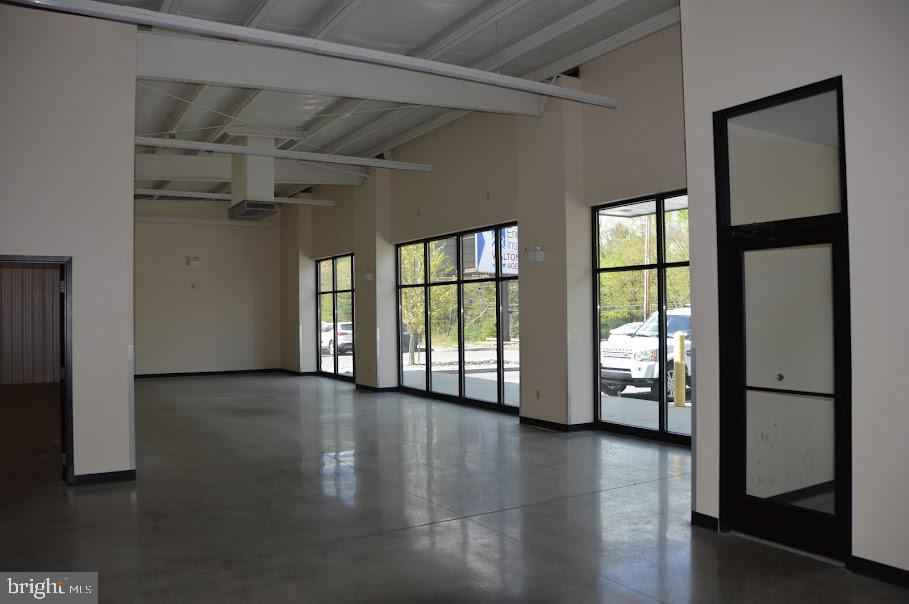 850 GORDON NAGLE TRAIL