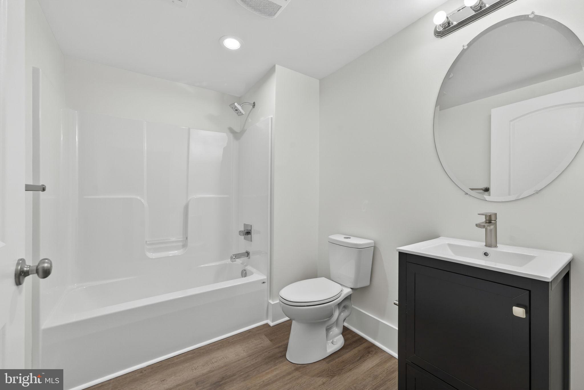 STONELEIGH - Residential