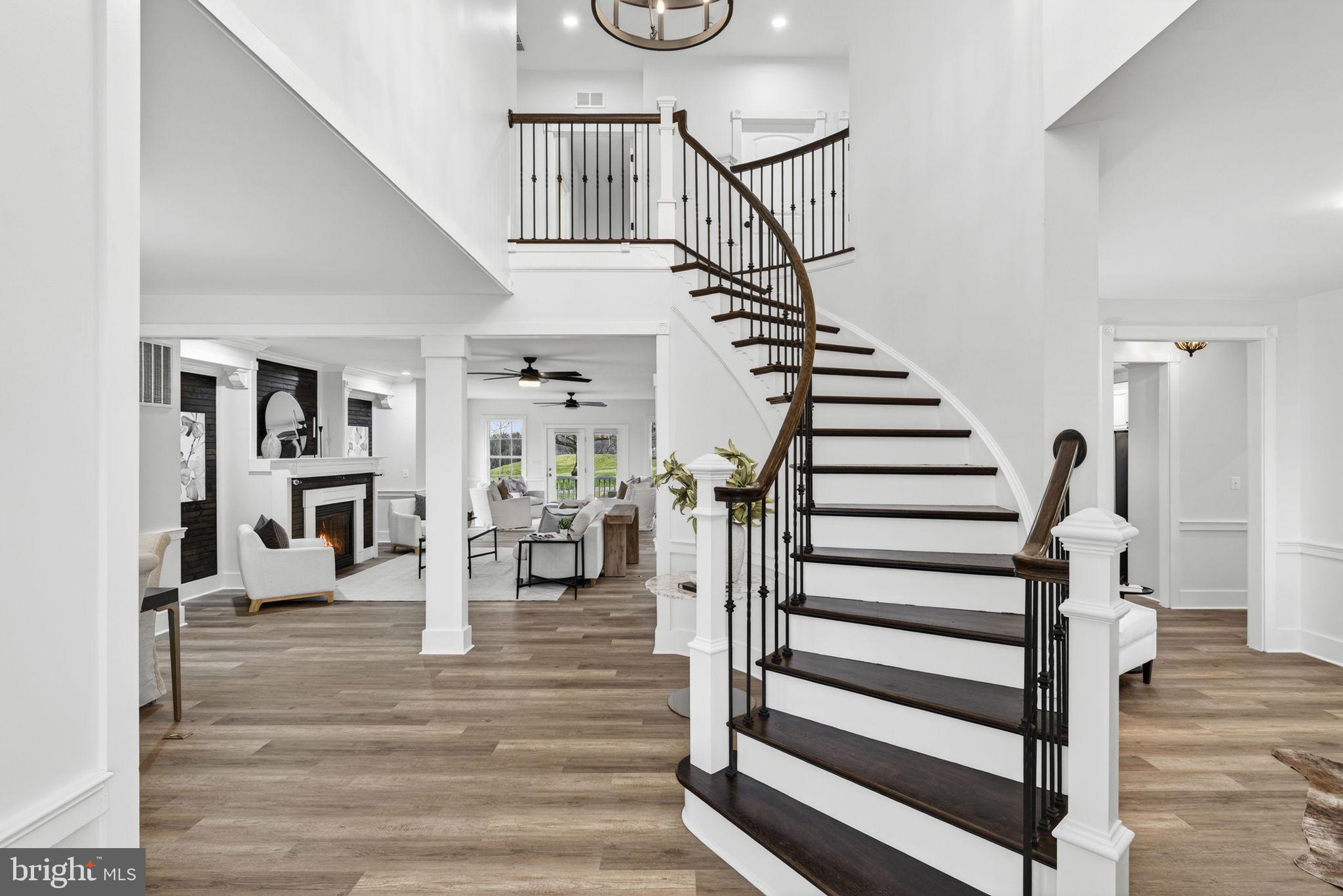 STONELEIGH - Residential