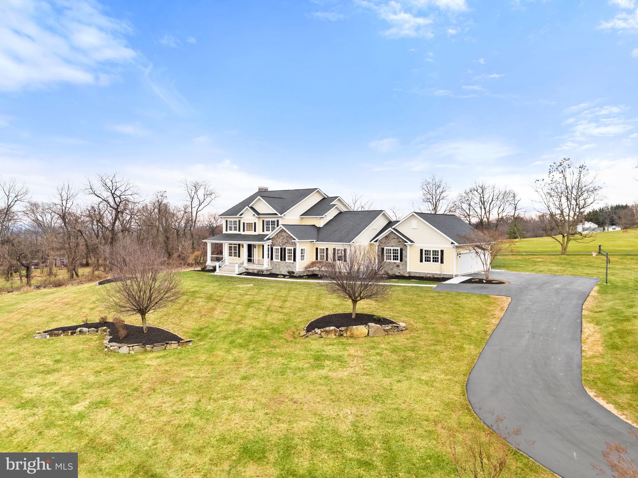 STONELEIGH - Residential