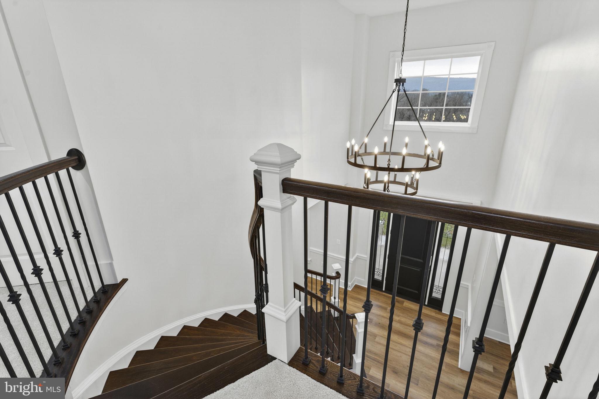 STONELEIGH - Residential