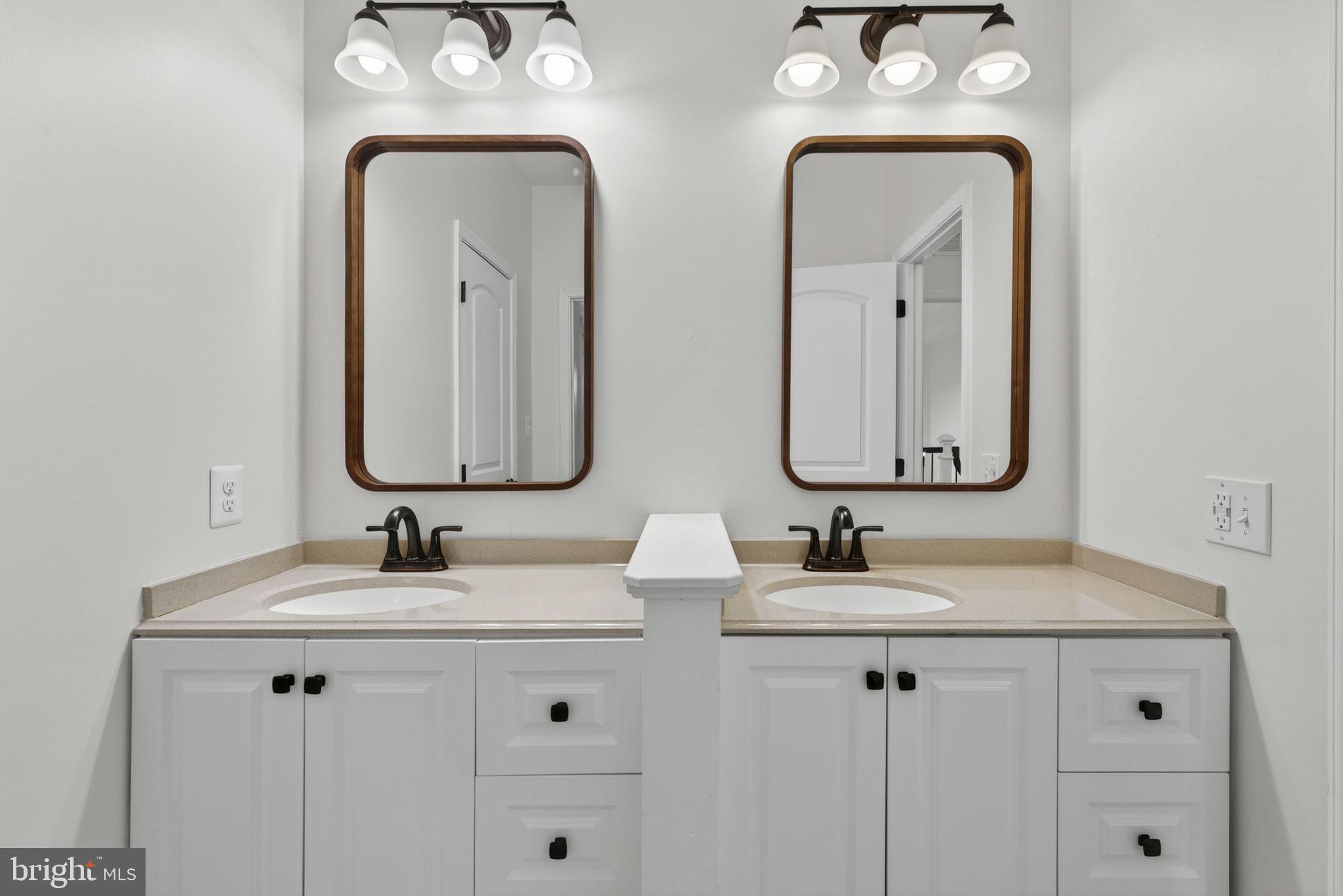 STONELEIGH - Residential