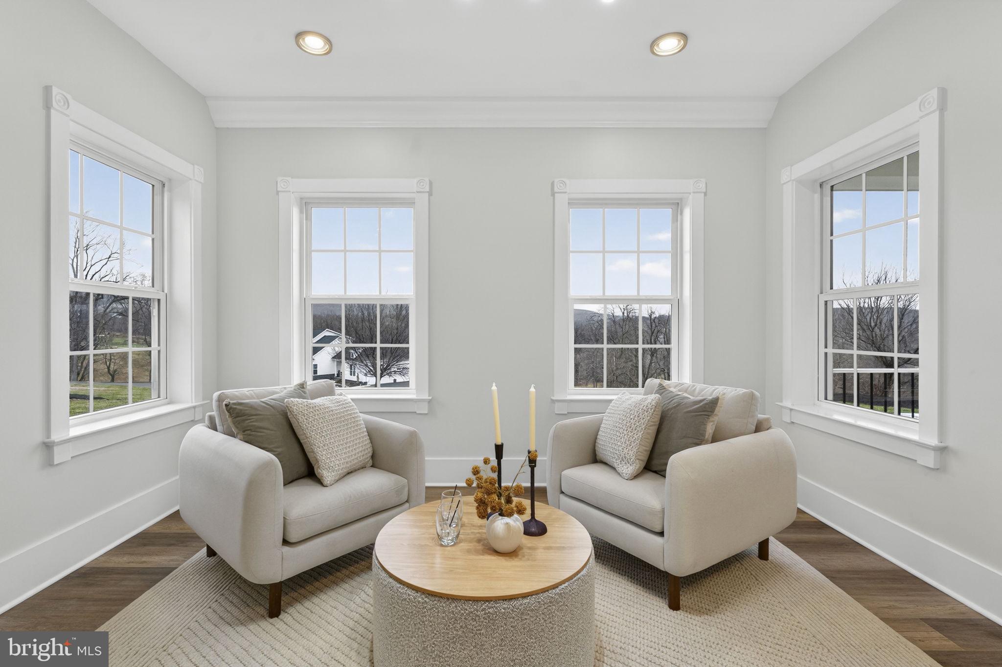 STONELEIGH - Residential