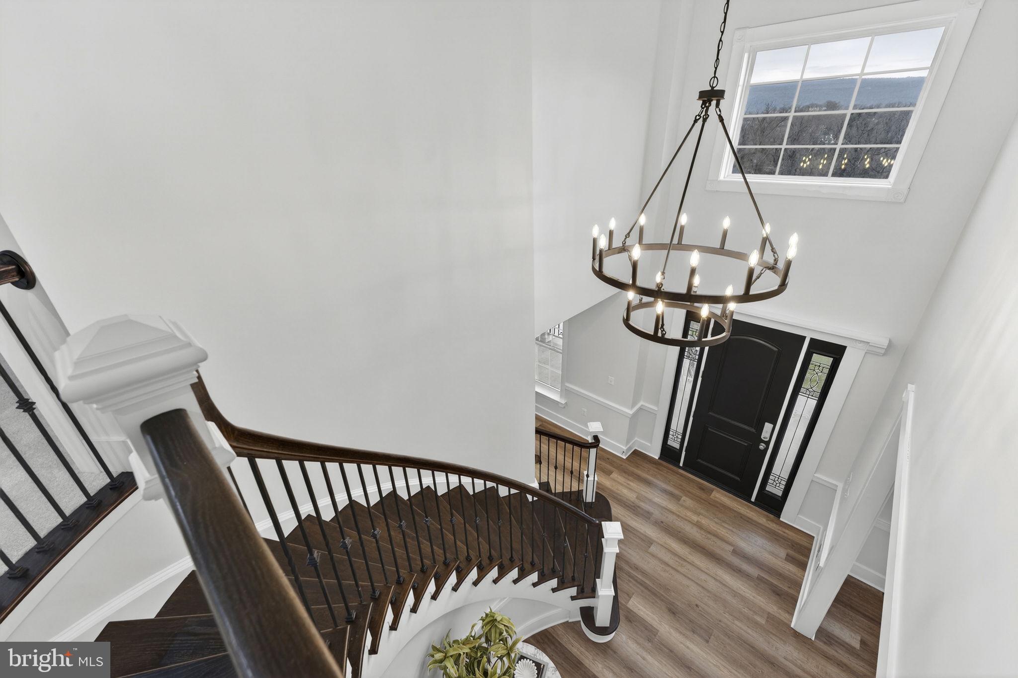 STONELEIGH - Residential