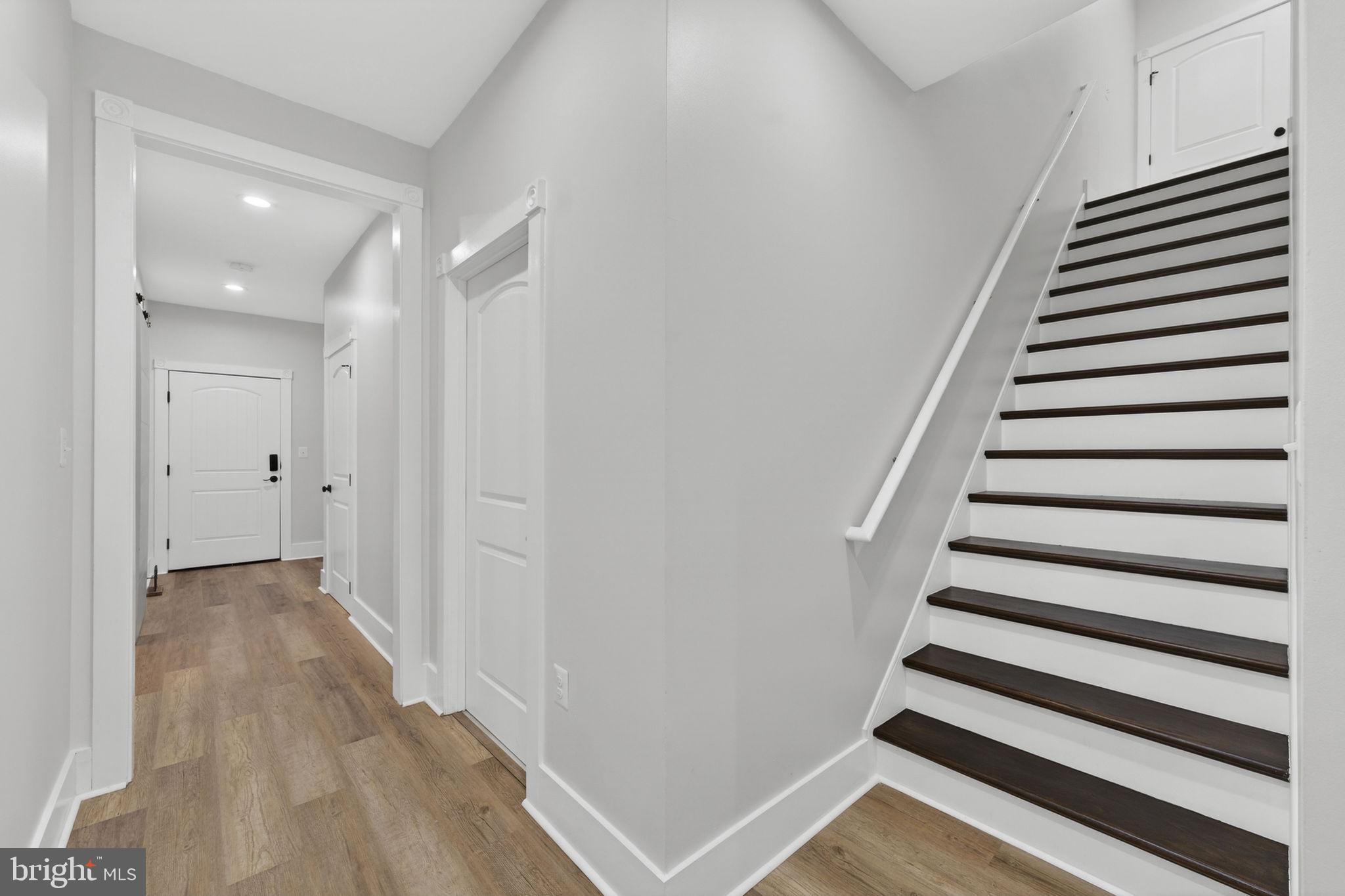 STONELEIGH - Residential