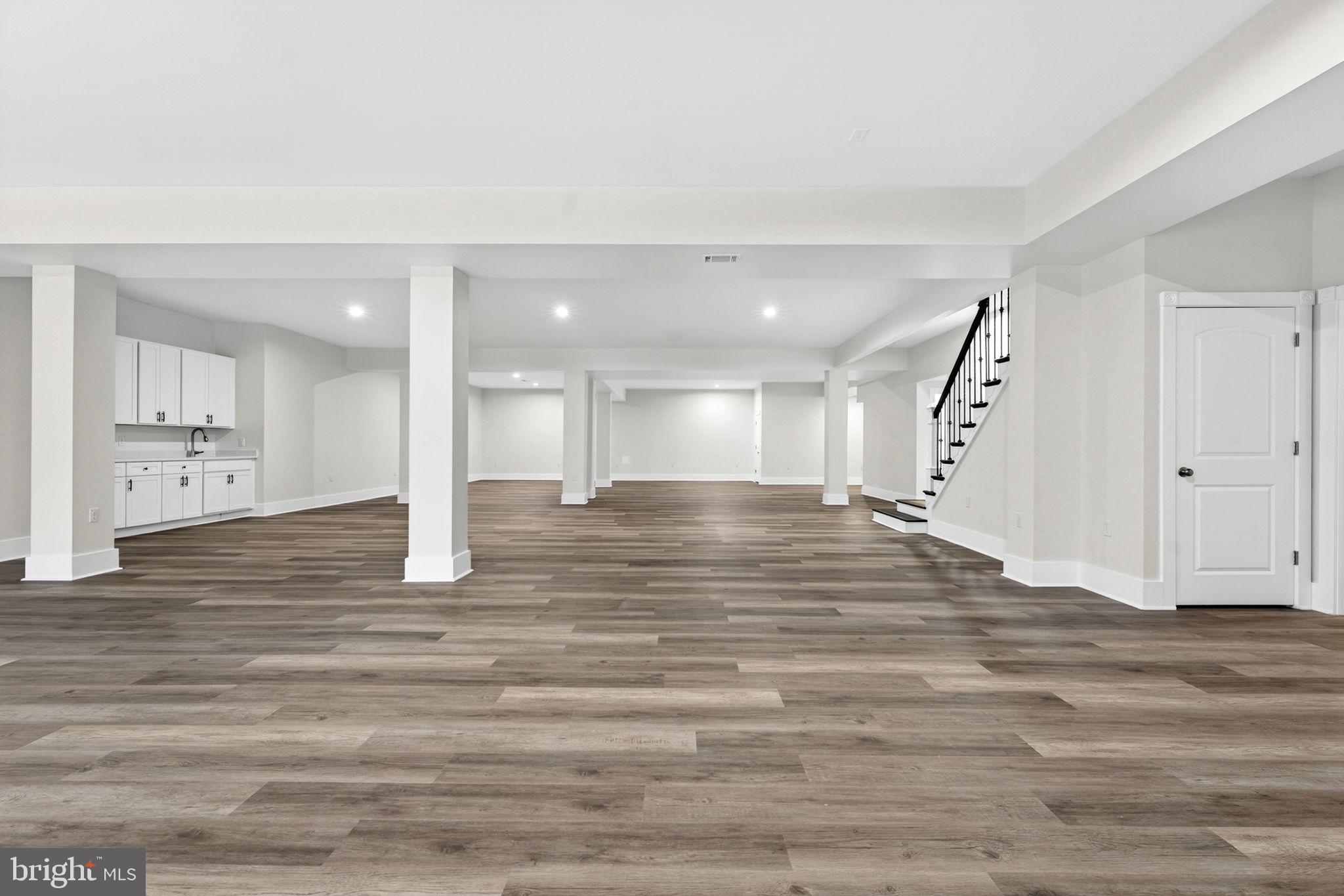 STONELEIGH - Residential