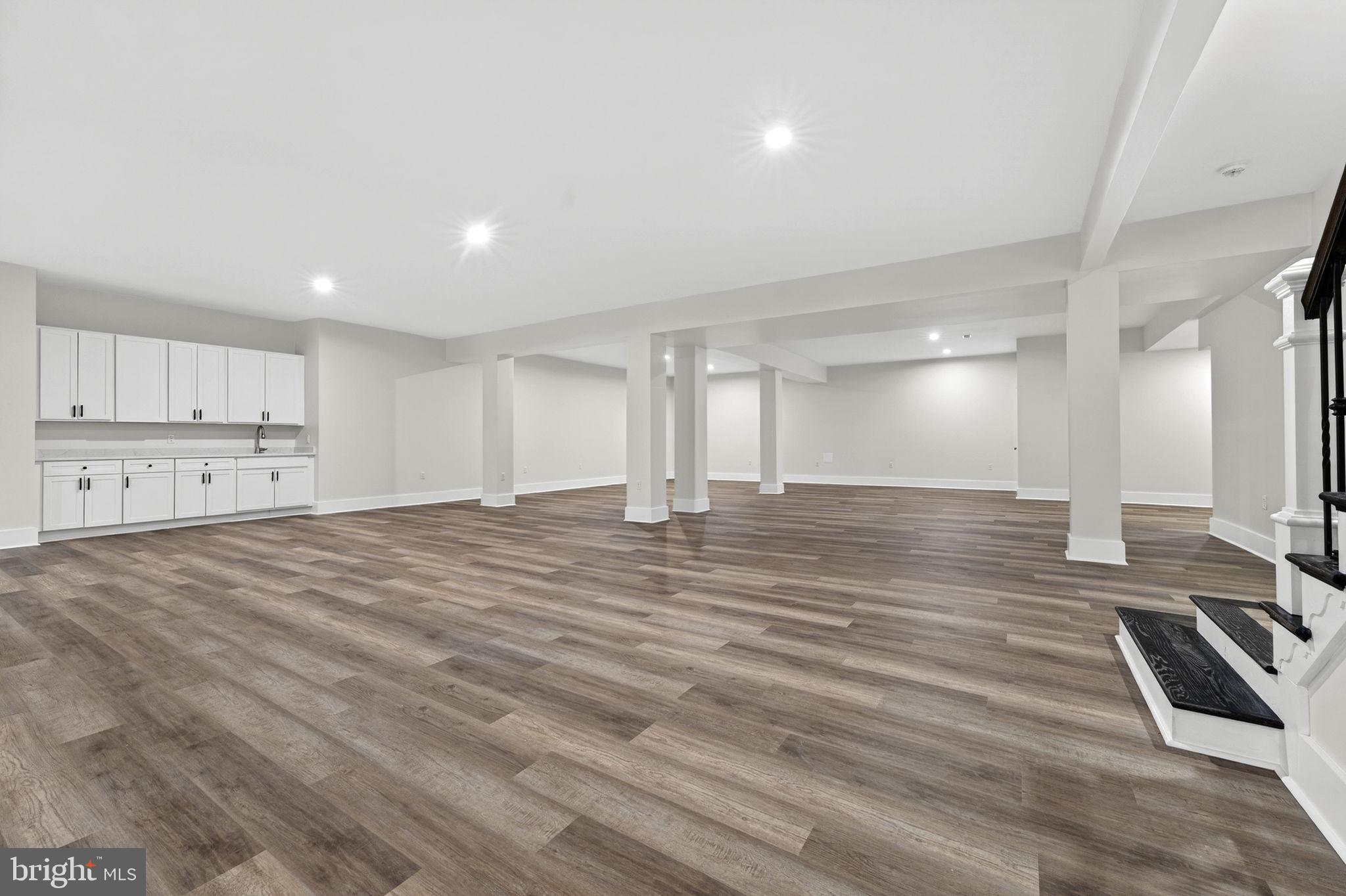 STONELEIGH - Residential