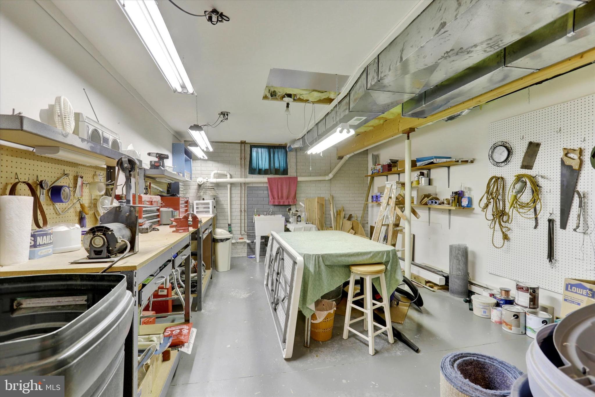 PENN NATIONAL GOLF COURSE COMMUNITY - Residential