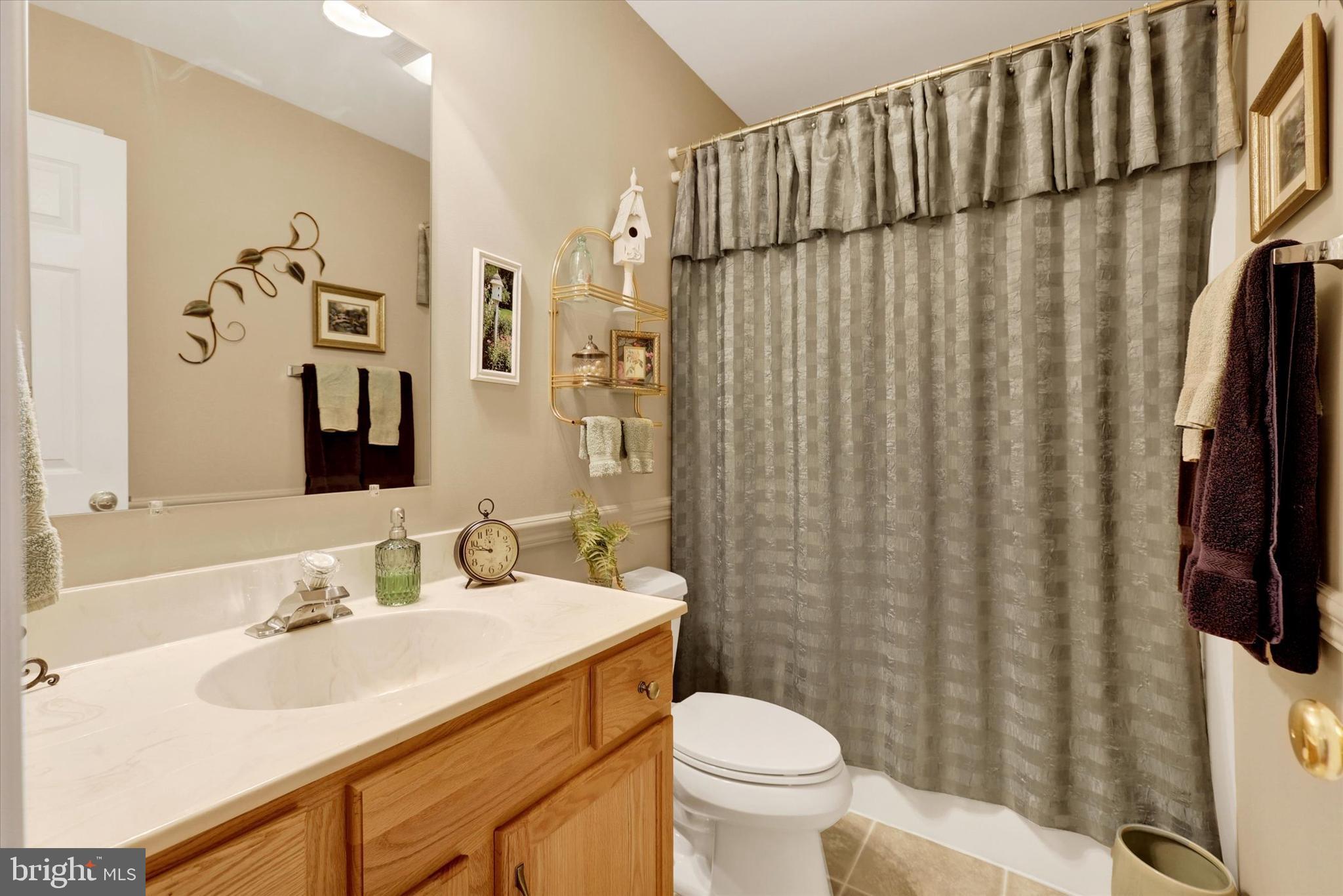 PENN NATIONAL GOLF COURSE COMMUNITY - Residential