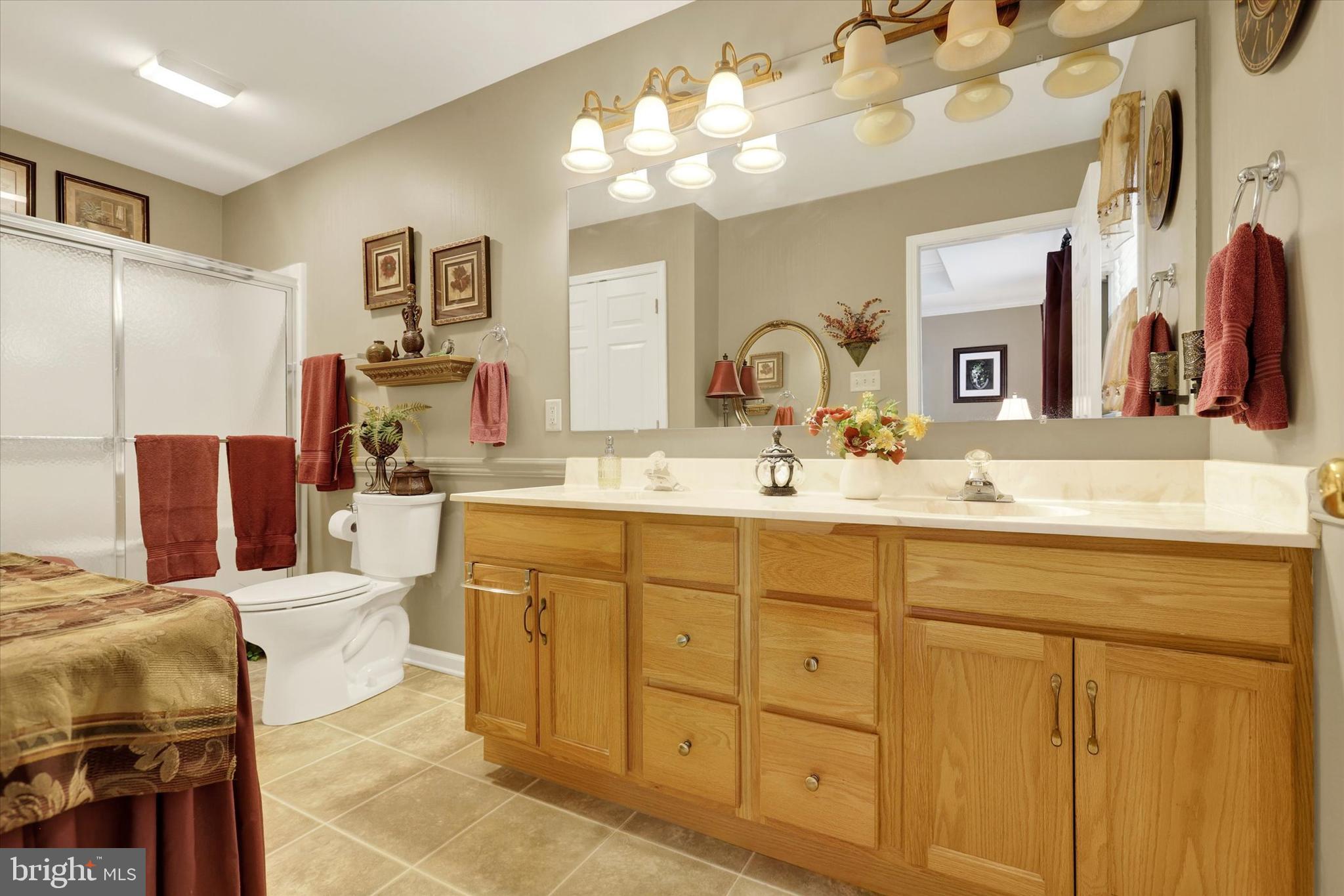 PENN NATIONAL GOLF COURSE COMMUNITY - Residential