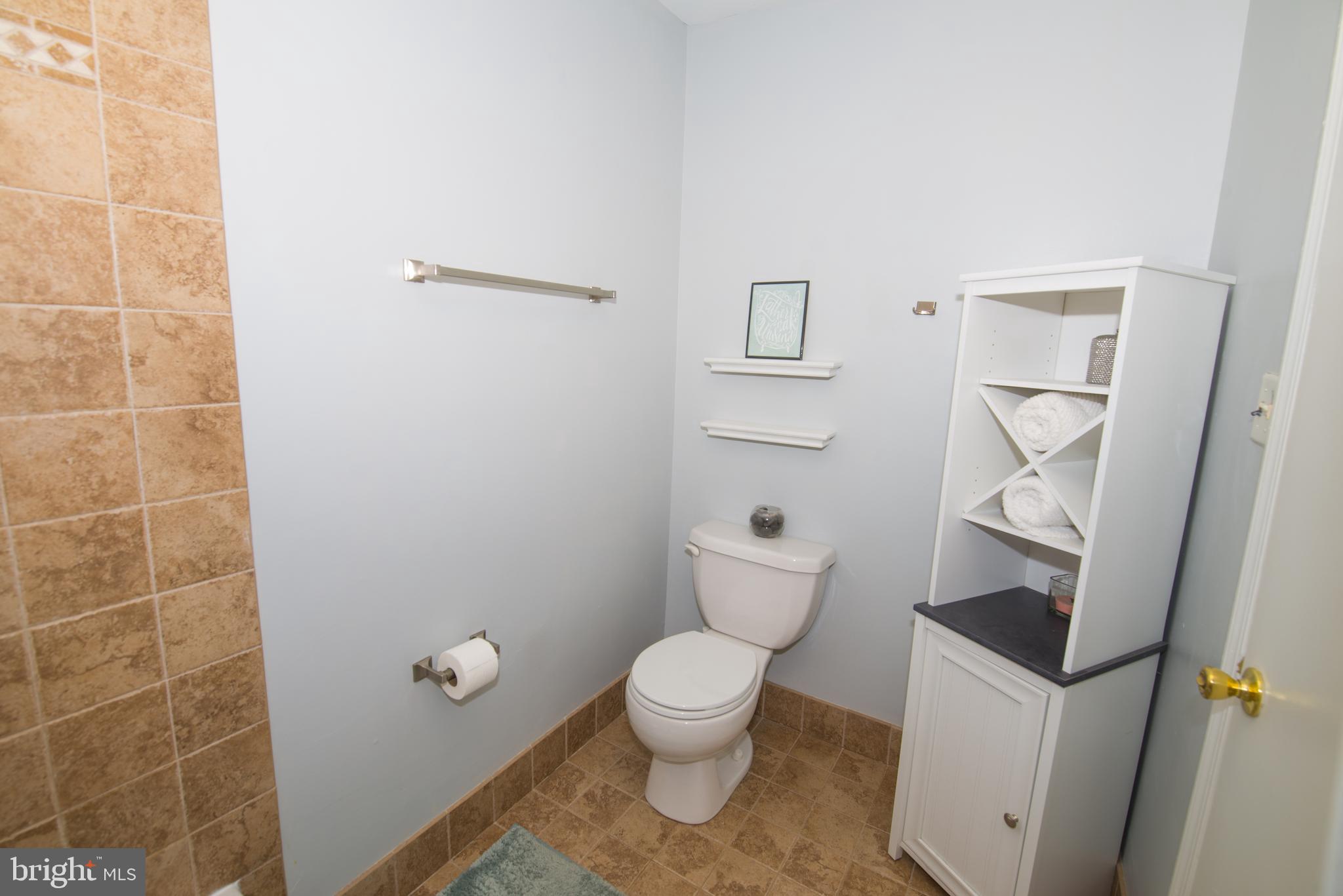 ARBORY CONDO PHASE ONE - Residential