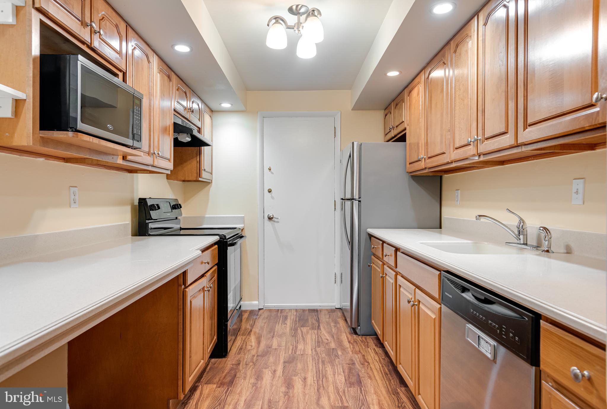 103 W MONTGOMERY AVENUE 1A