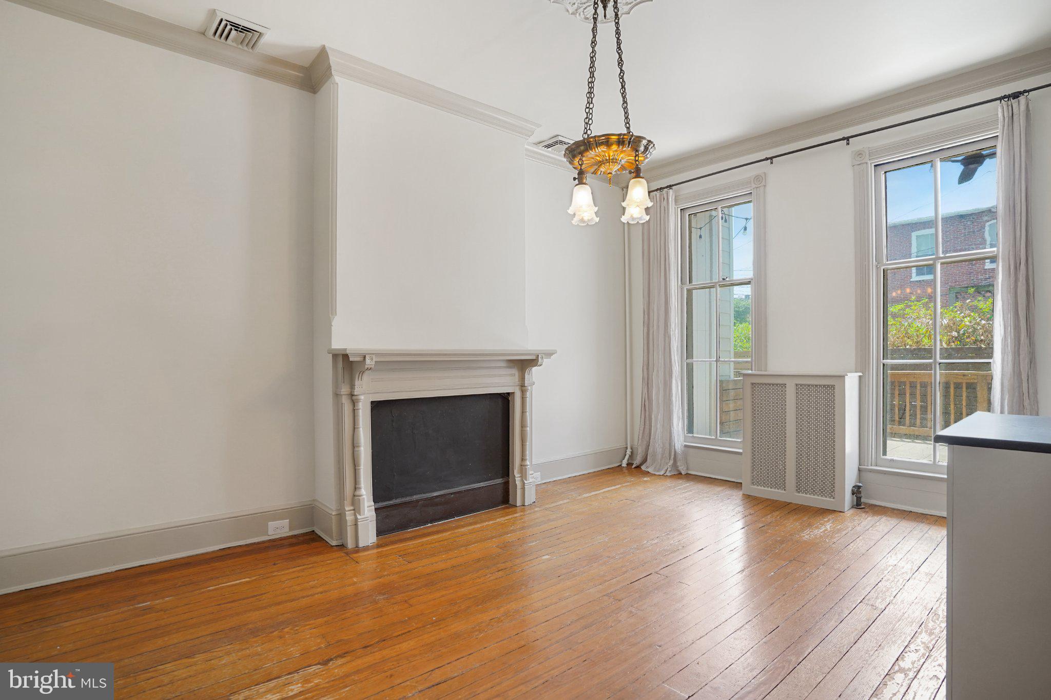 405 CONSTITUTION AVENUE NE A