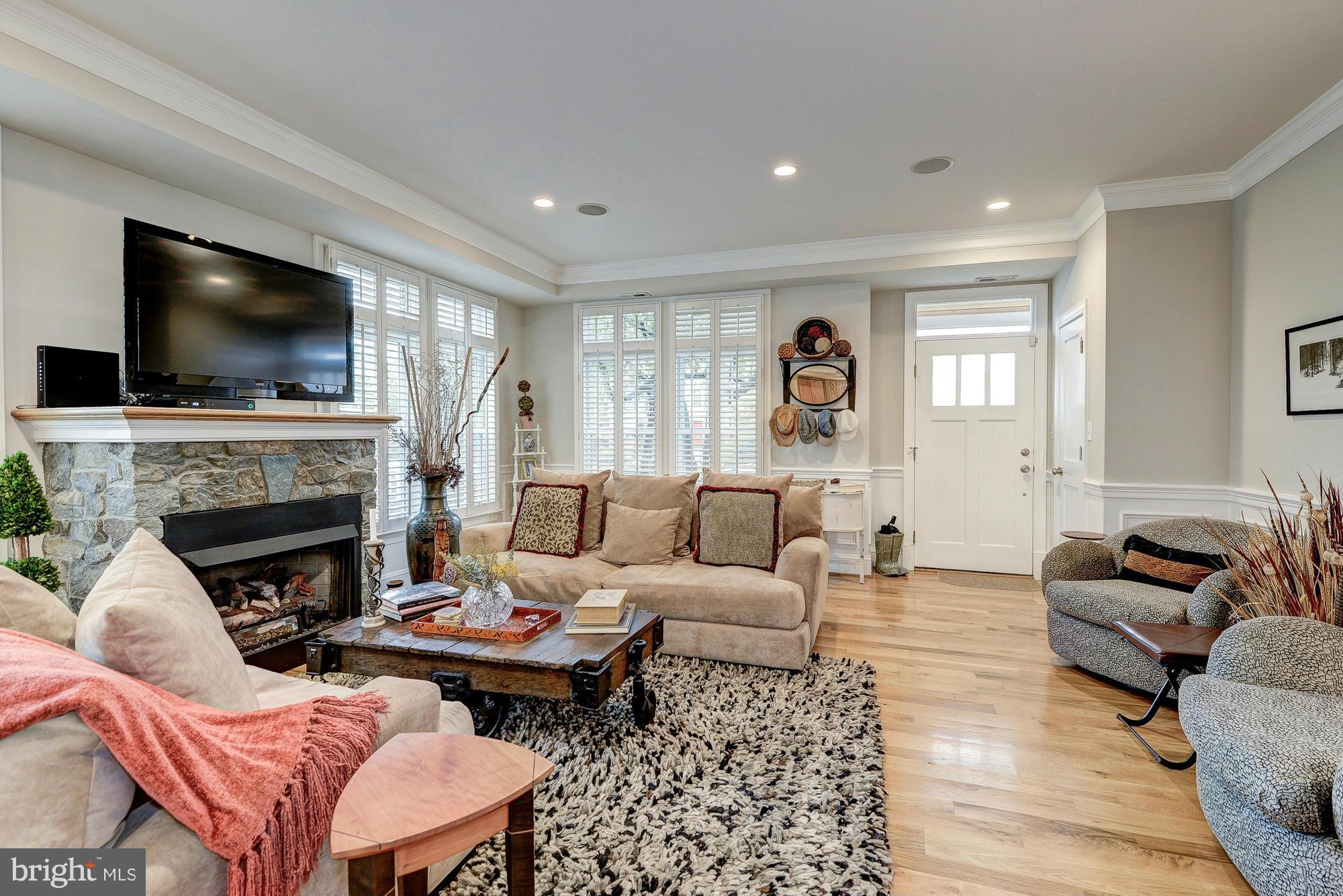 DEL RAY - Residential