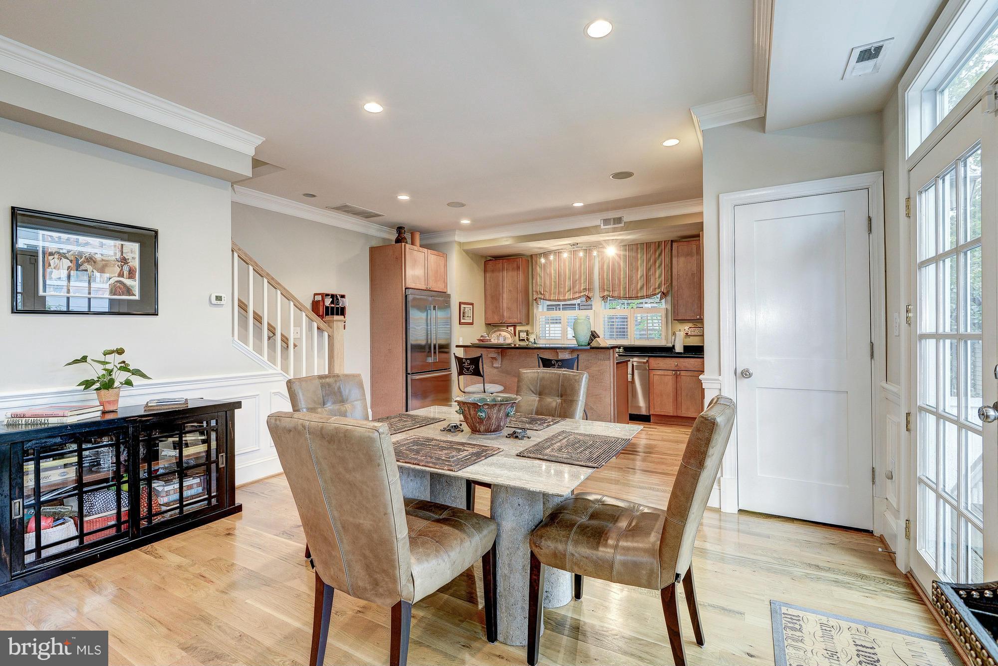 DEL RAY - Residential