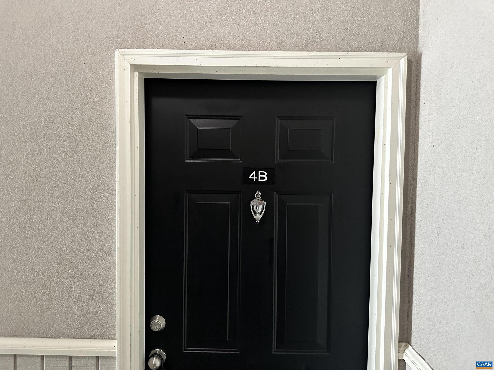 WALKER SQUARE CONDOS - Residential Lease