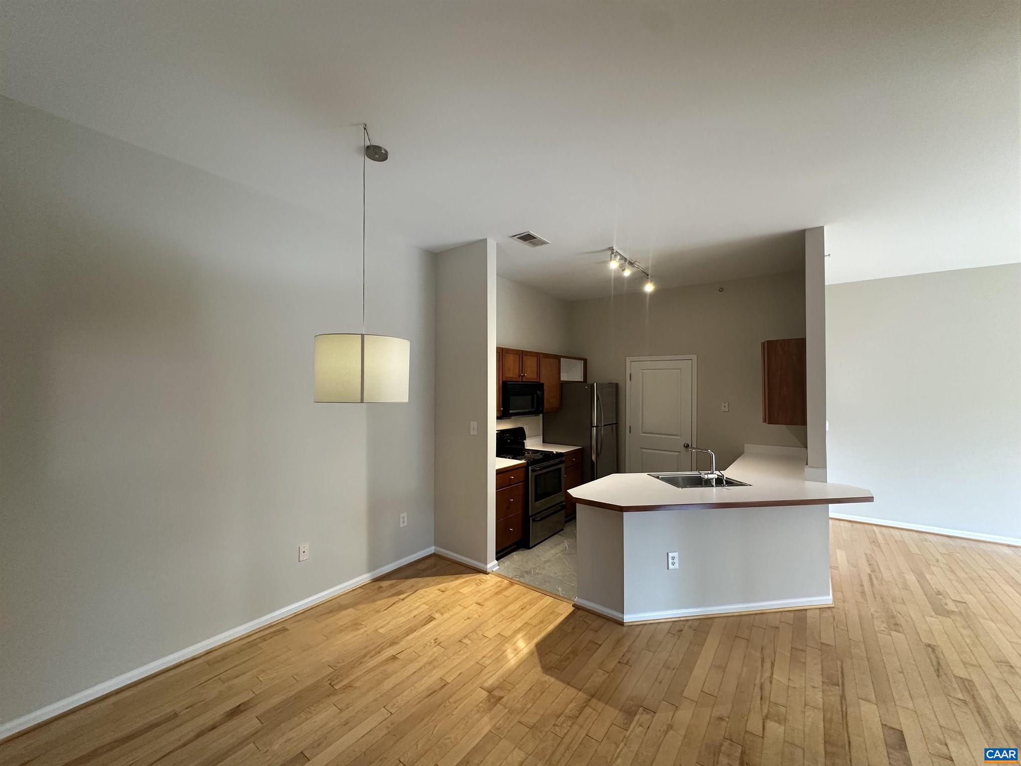 WALKER SQUARE CONDOS - Residential Lease