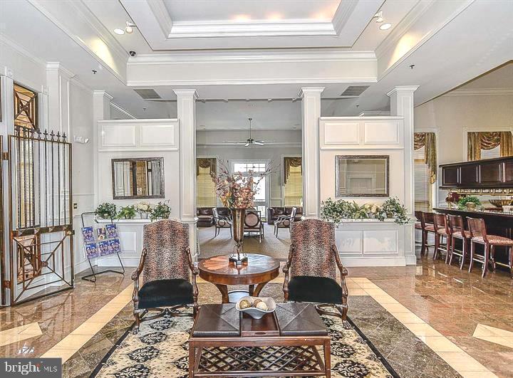 GATES OF MCLEAN - Residential
