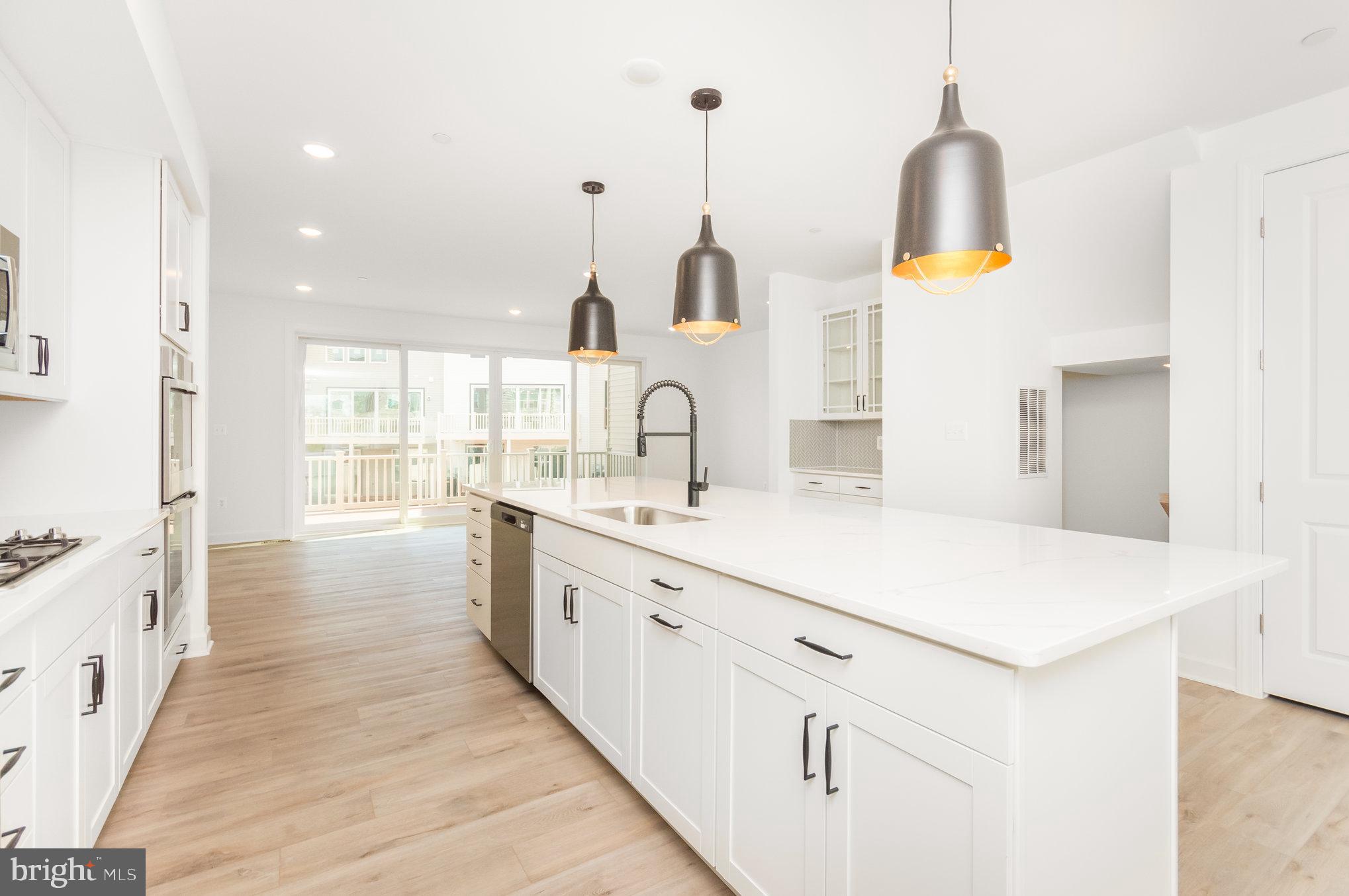 THE BOULEVARDS AT WESTFIELDS - Residential