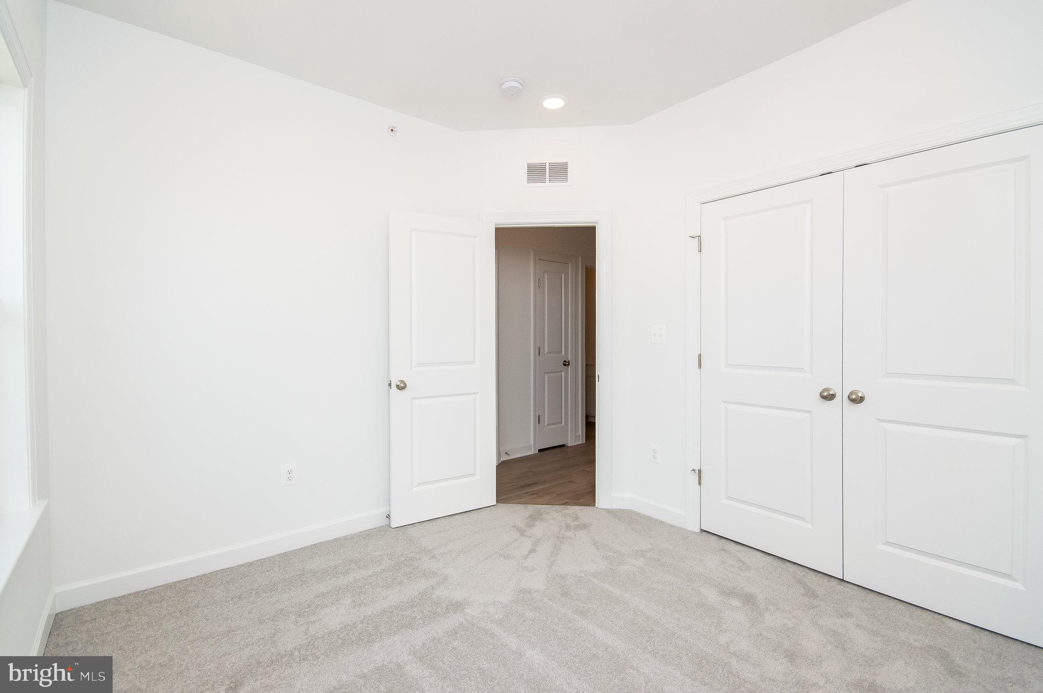 THE BOULEVARDS AT WESTFIELDS - Residential