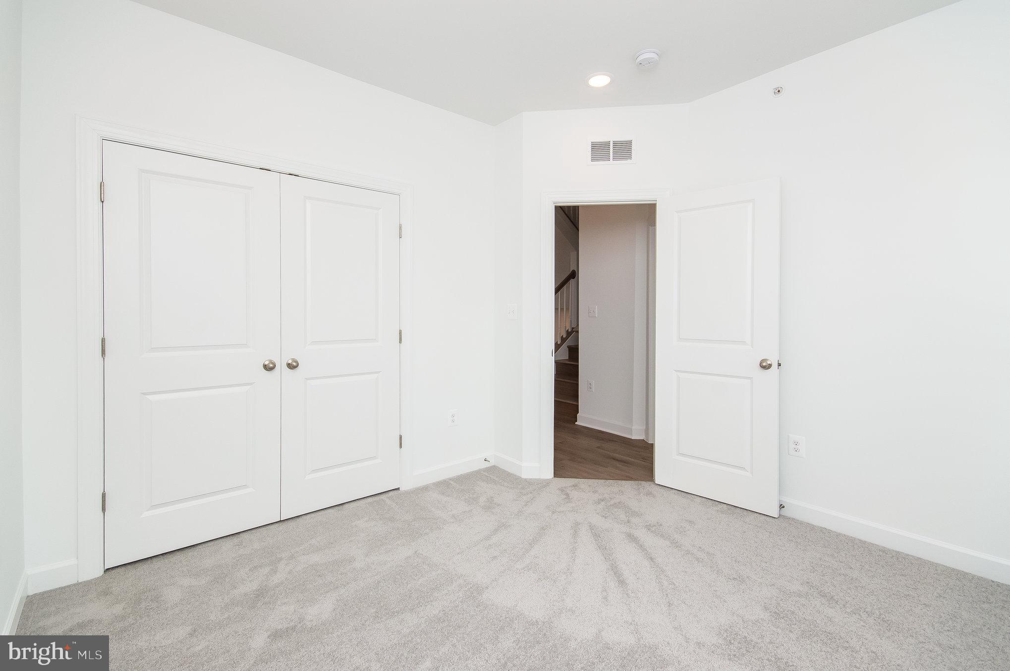 THE BOULEVARDS AT WESTFIELDS - Residential