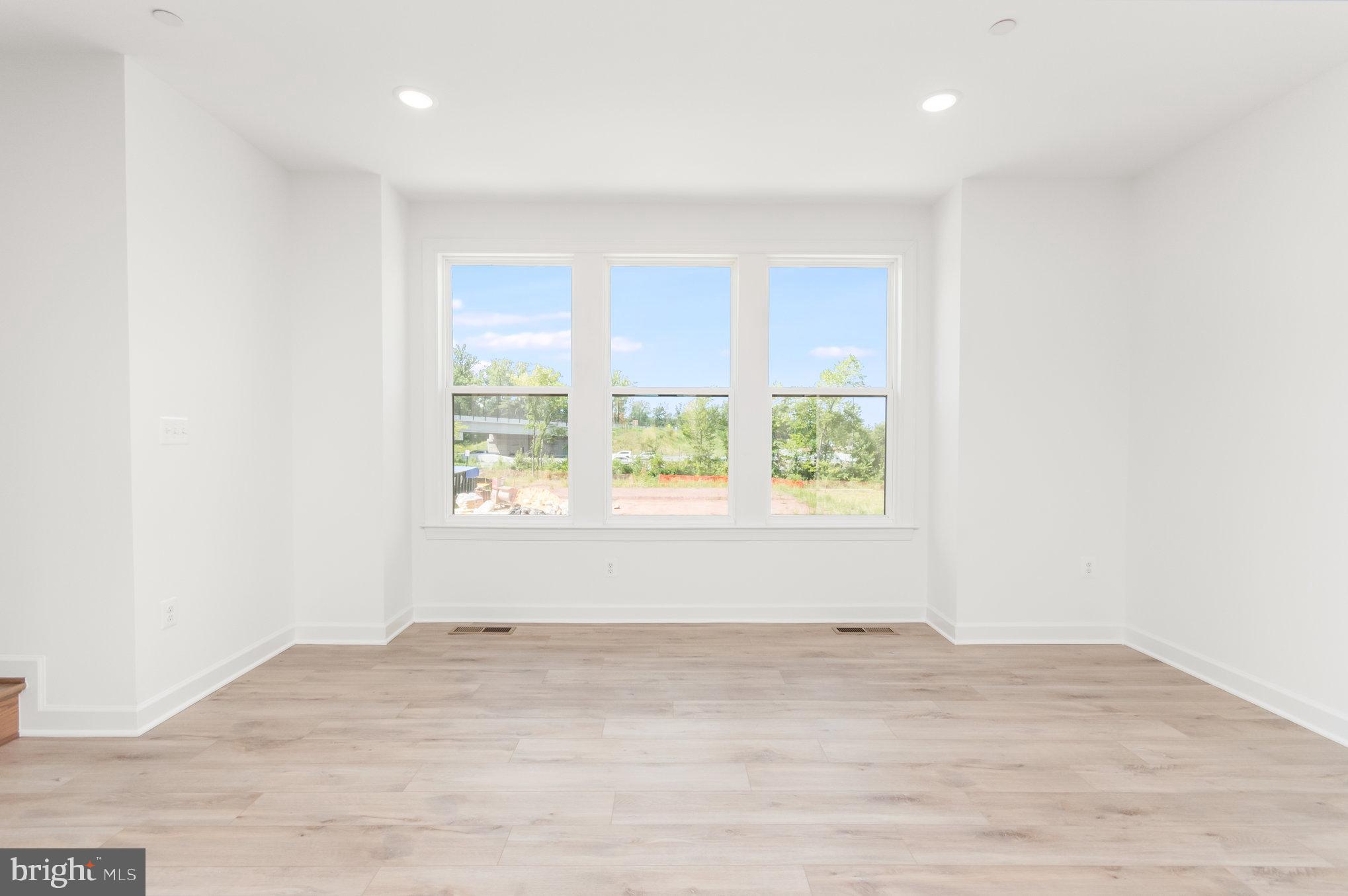 THE BOULEVARDS AT WESTFIELDS - Residential