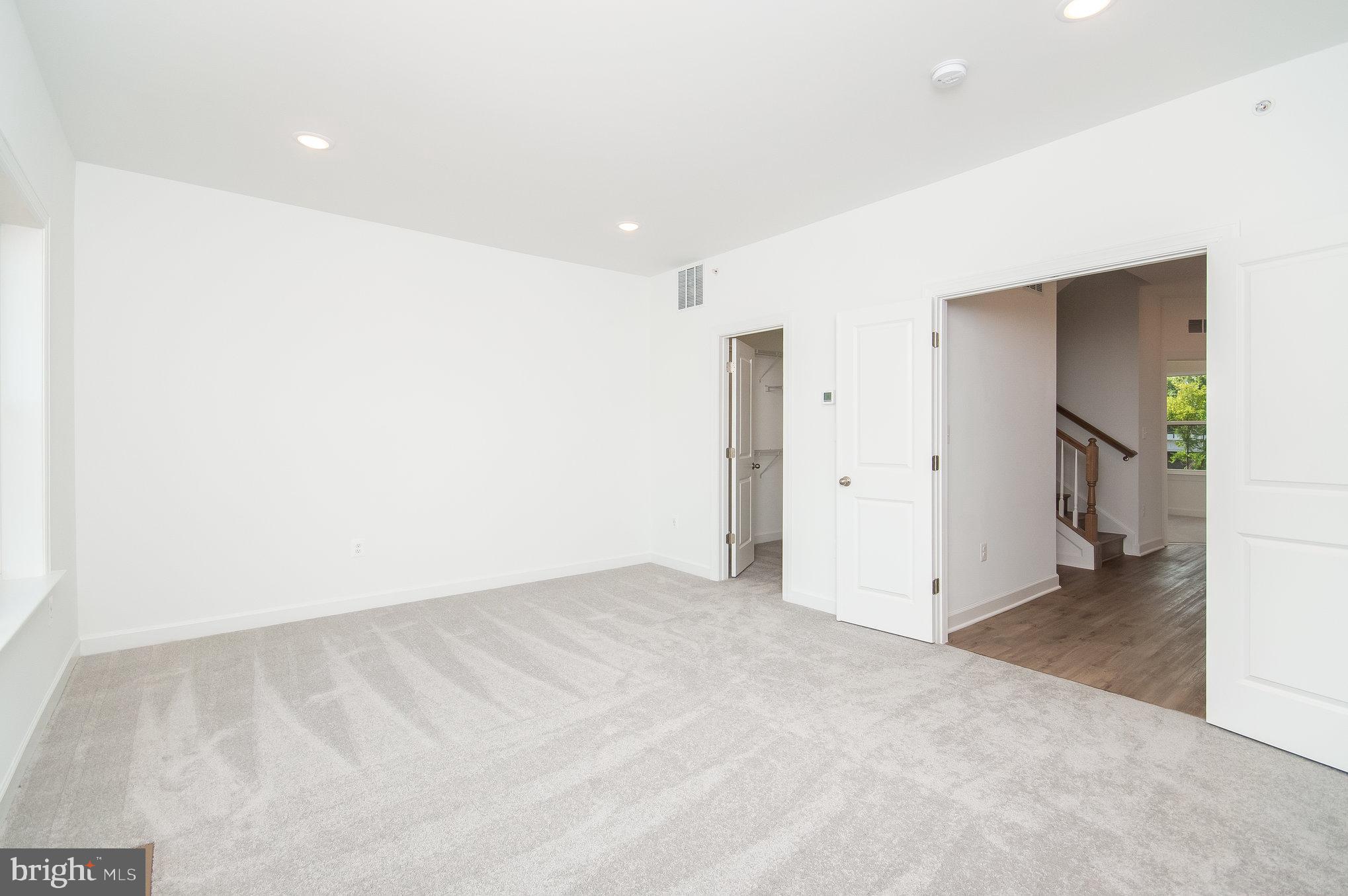 THE BOULEVARDS AT WESTFIELDS - Residential