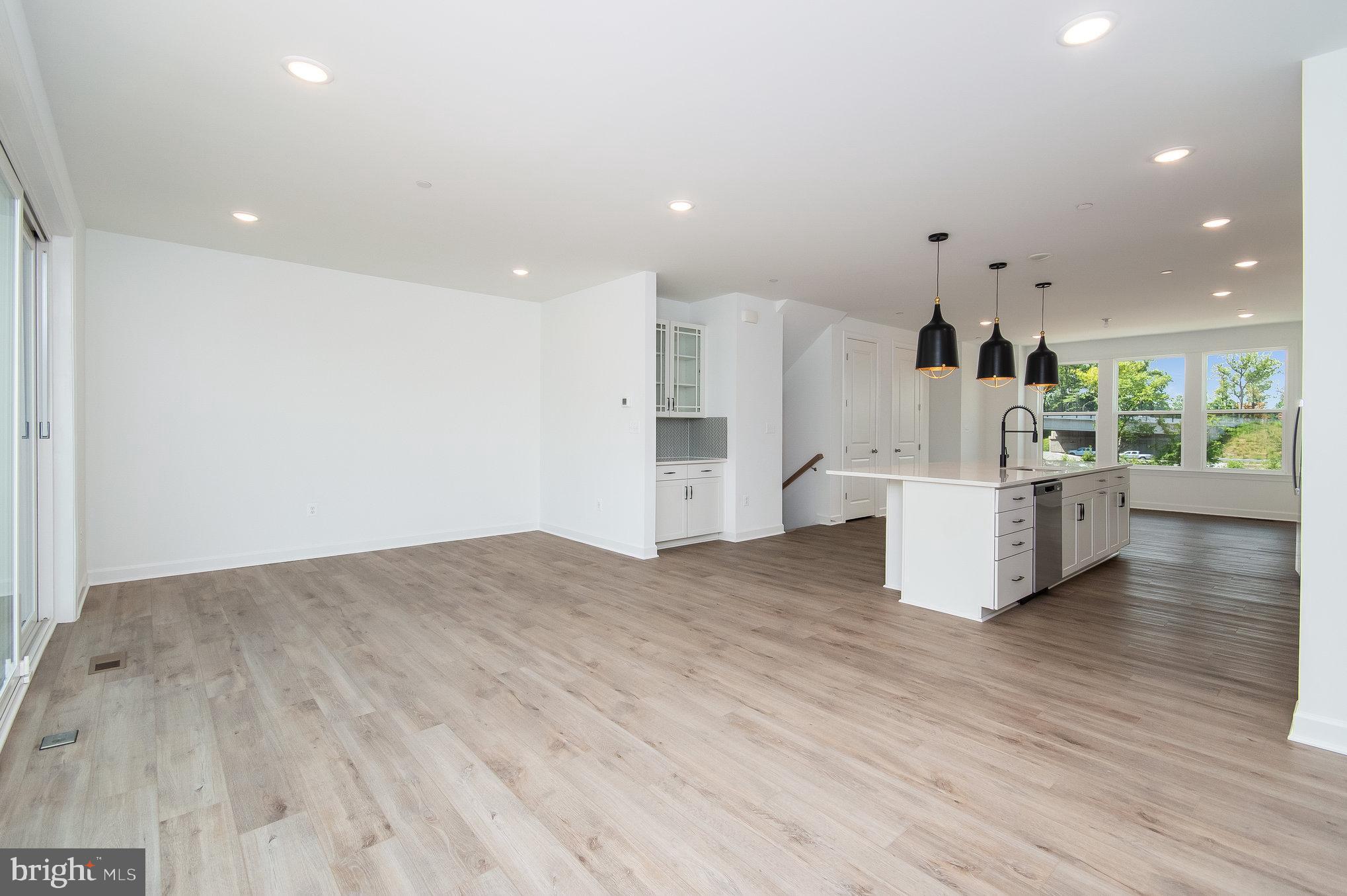 THE BOULEVARDS AT WESTFIELDS - Residential