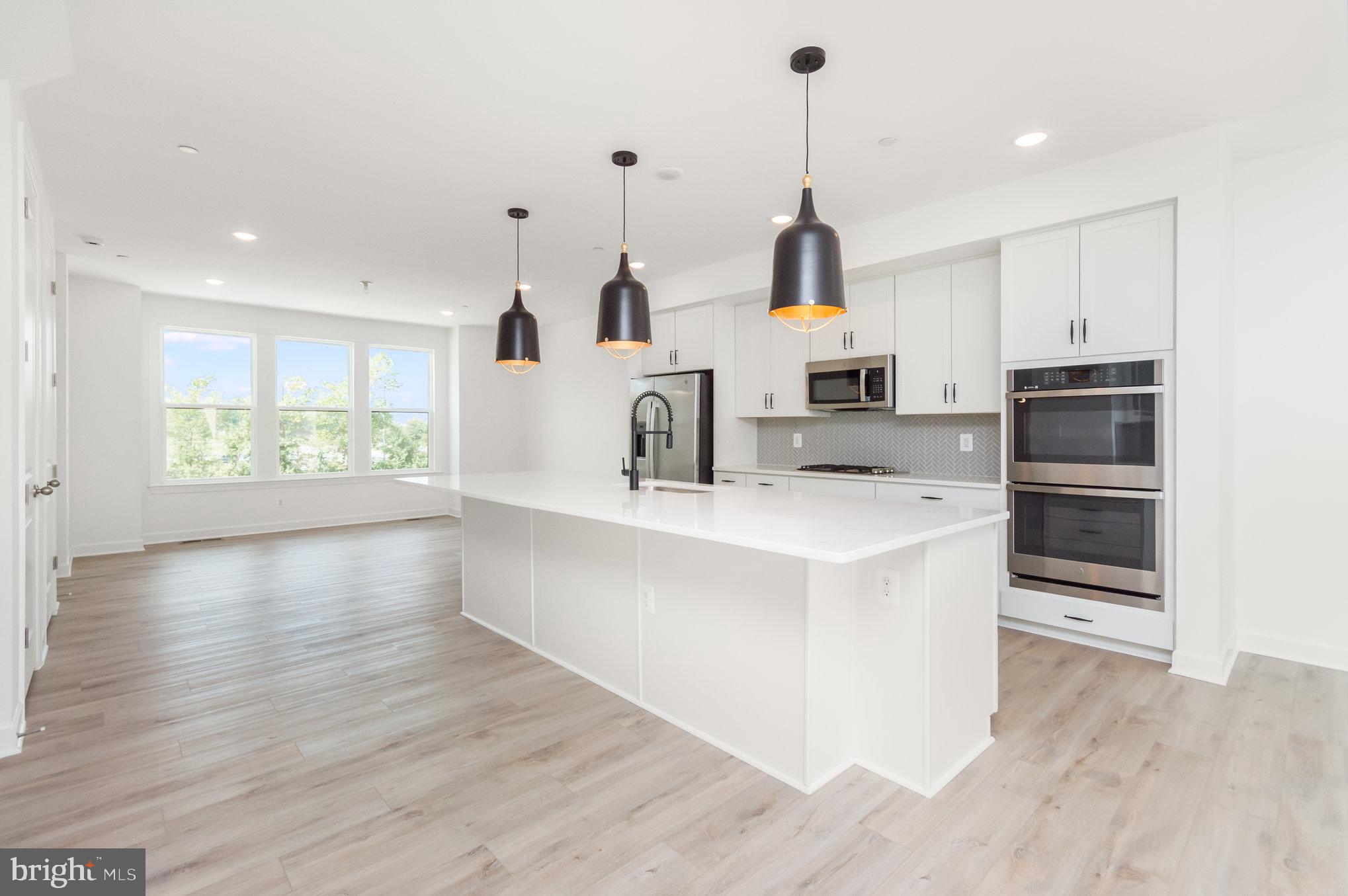 THE BOULEVARDS AT WESTFIELDS - Residential