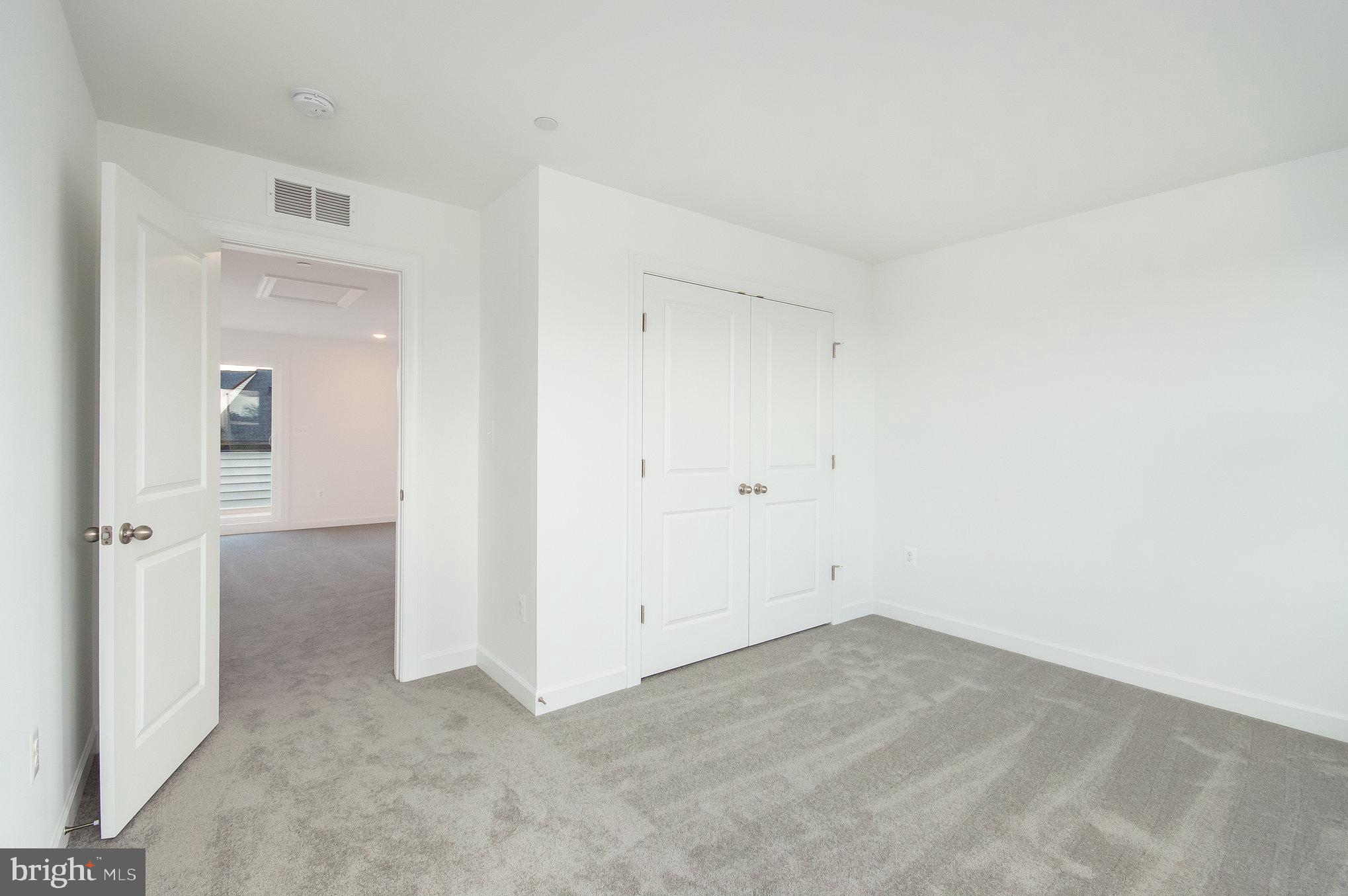 THE BOULEVARDS AT WESTFIELDS - Residential