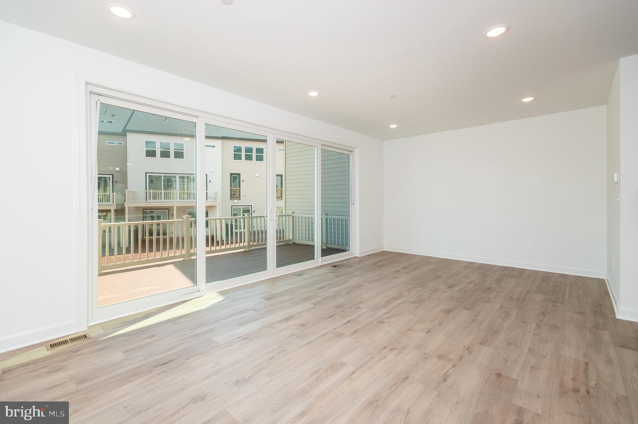 THE BOULEVARDS AT WESTFIELDS - Residential