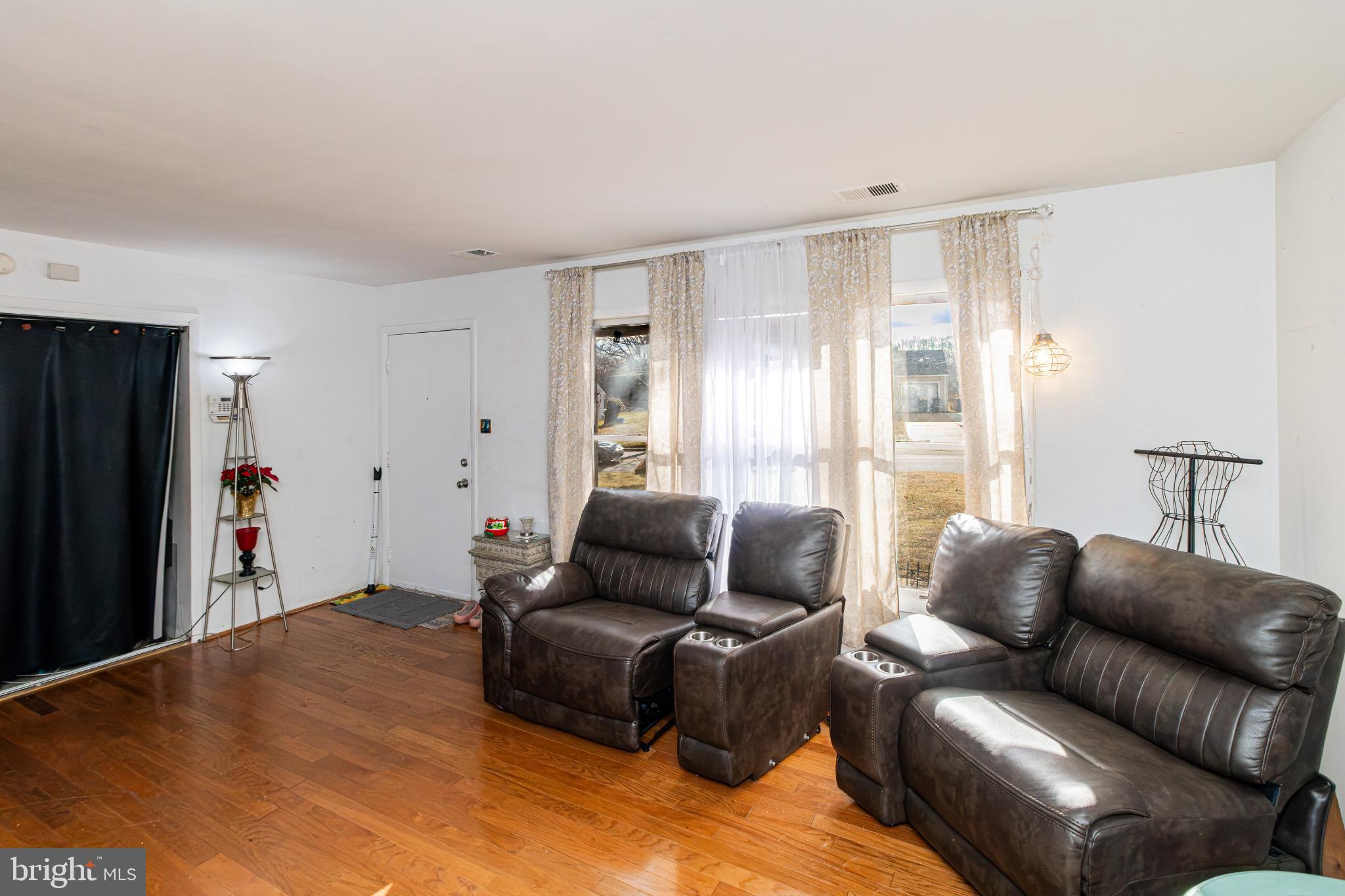 9900 NEW ORCHARD DRIVE