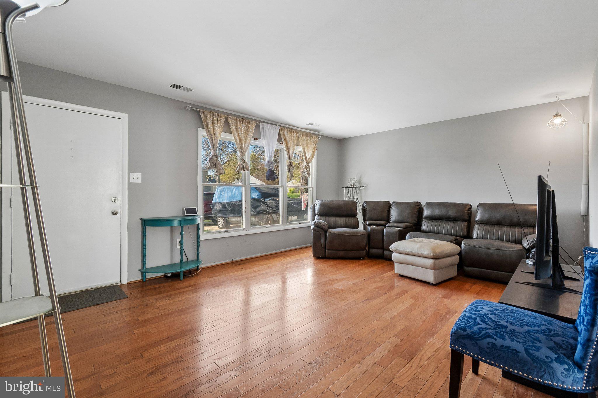 9900 NEW ORCHARD DRIVE