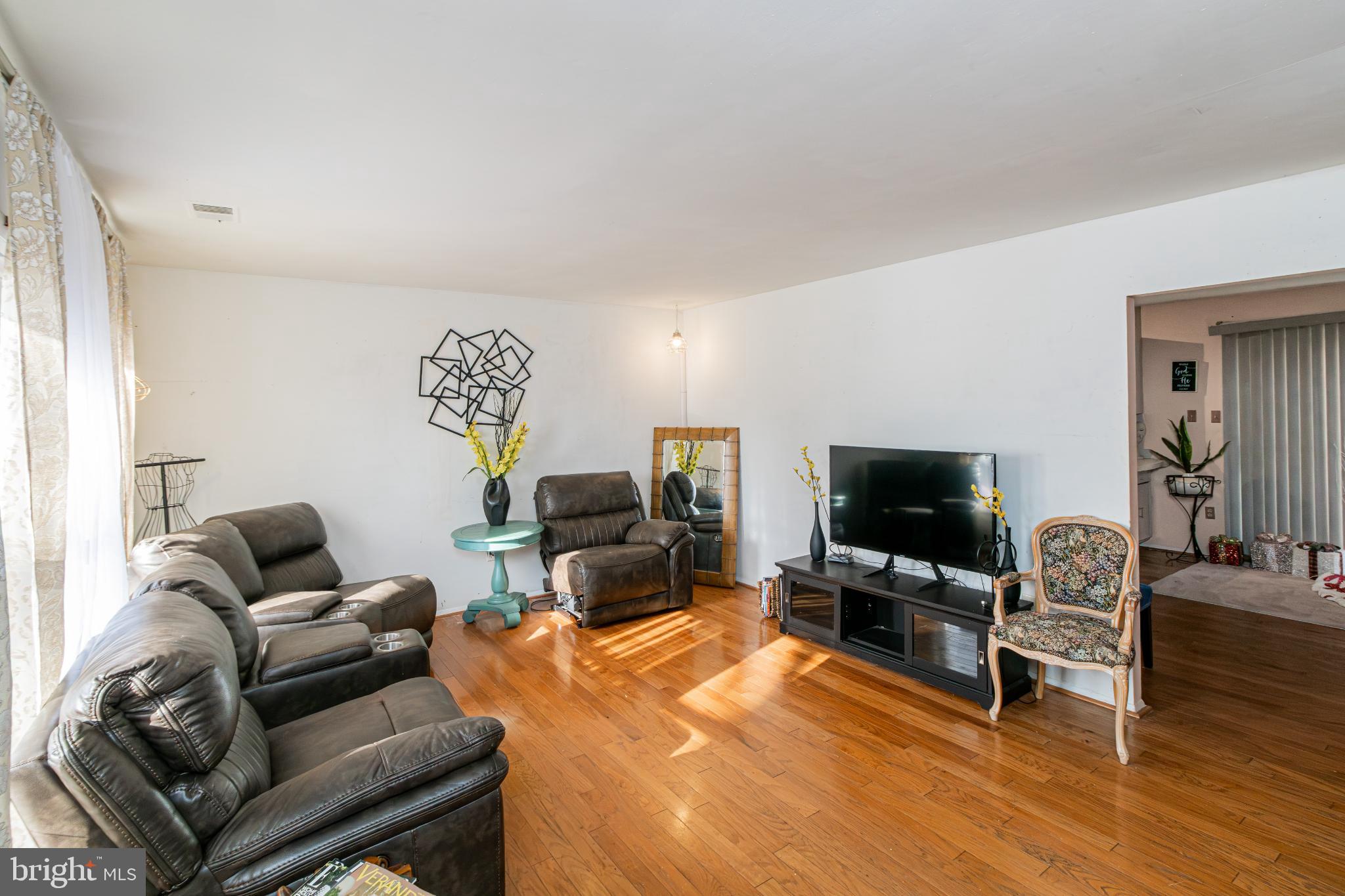 9900 NEW ORCHARD DRIVE