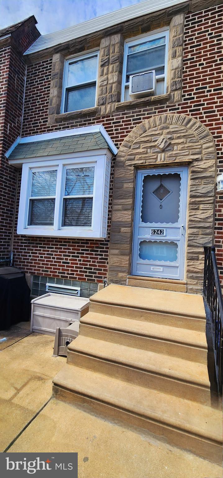 MAYFAIR - Residential