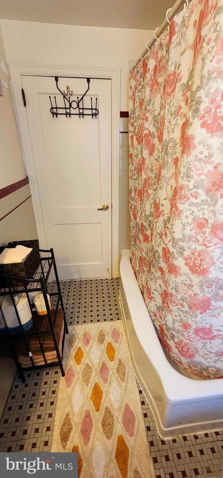 MAYFAIR - Residential