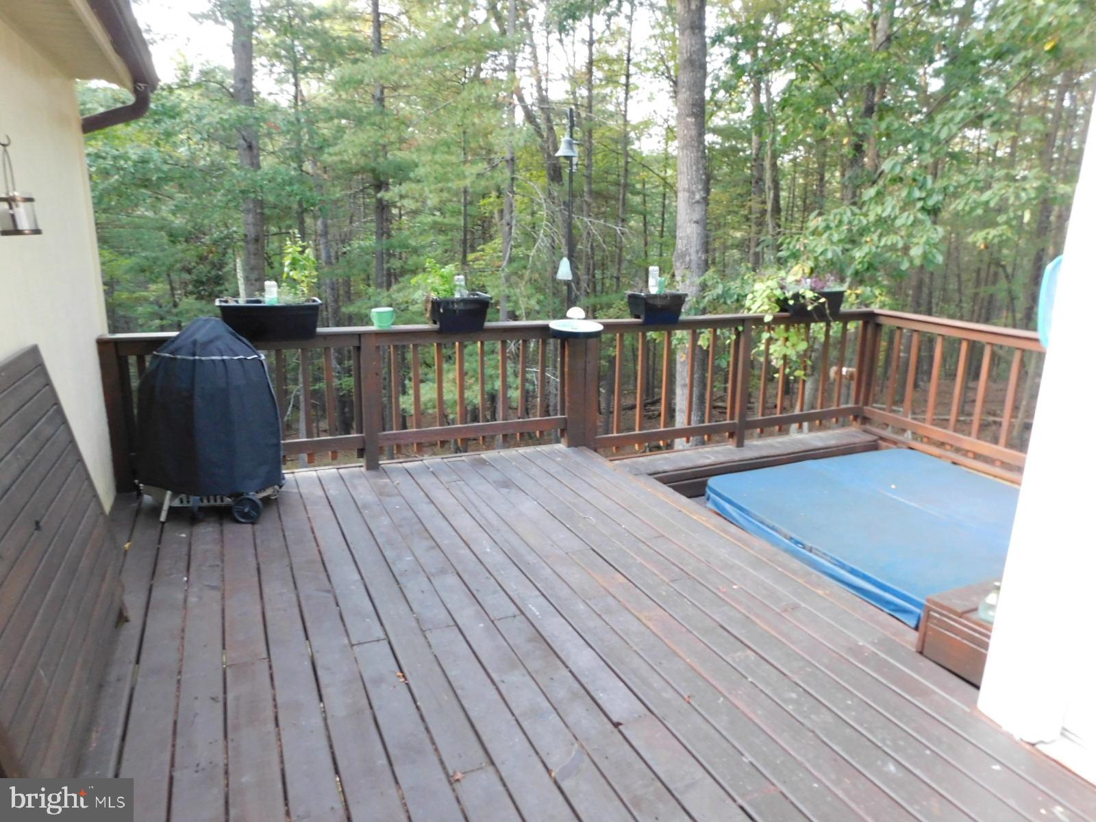 CABINS AT LOST RIVER - Residential