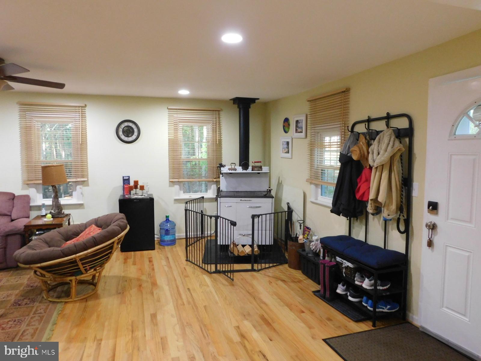 CABINS AT LOST RIVER - Residential