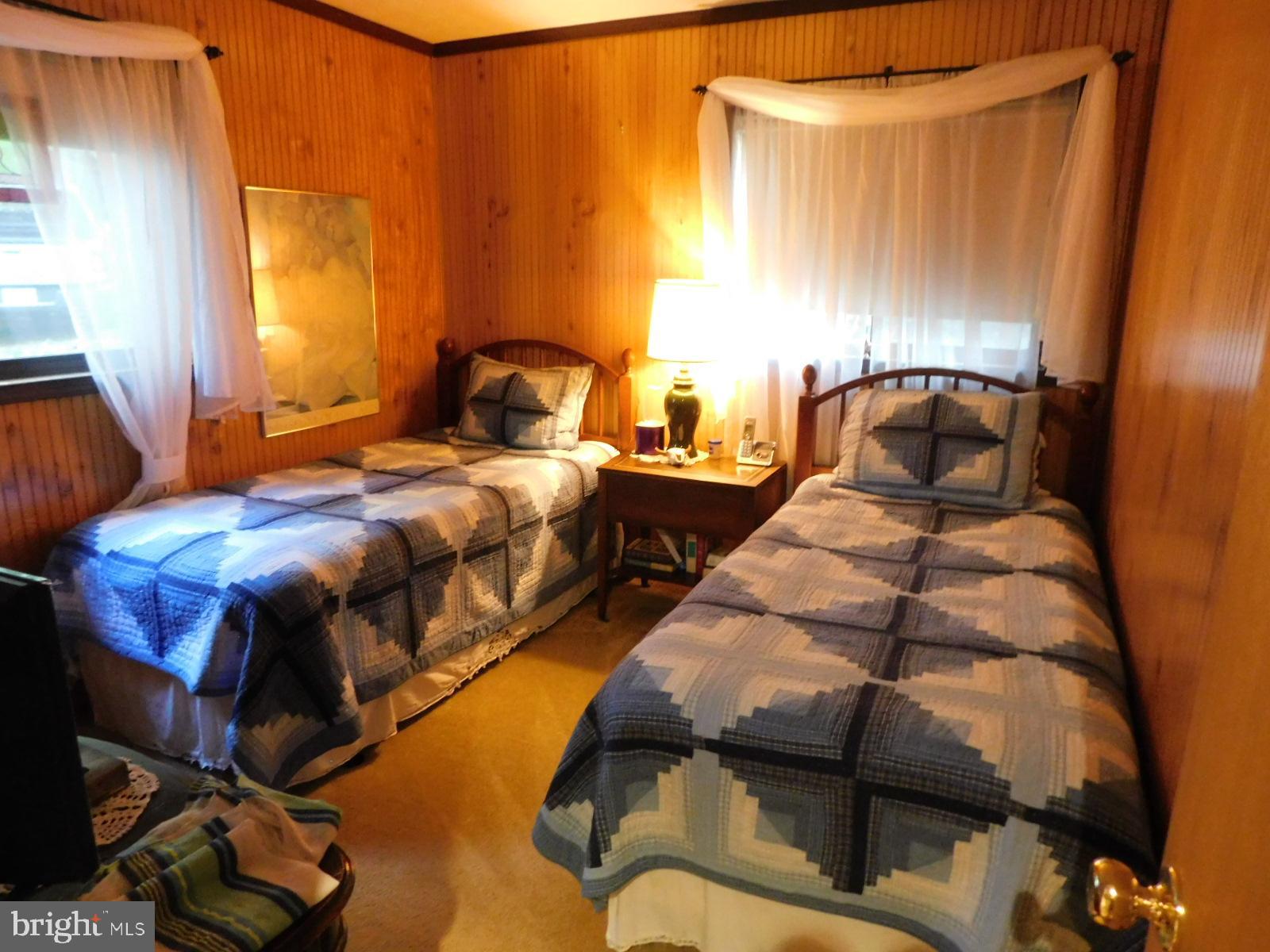 CABINS AT LOST RIVER - Residential